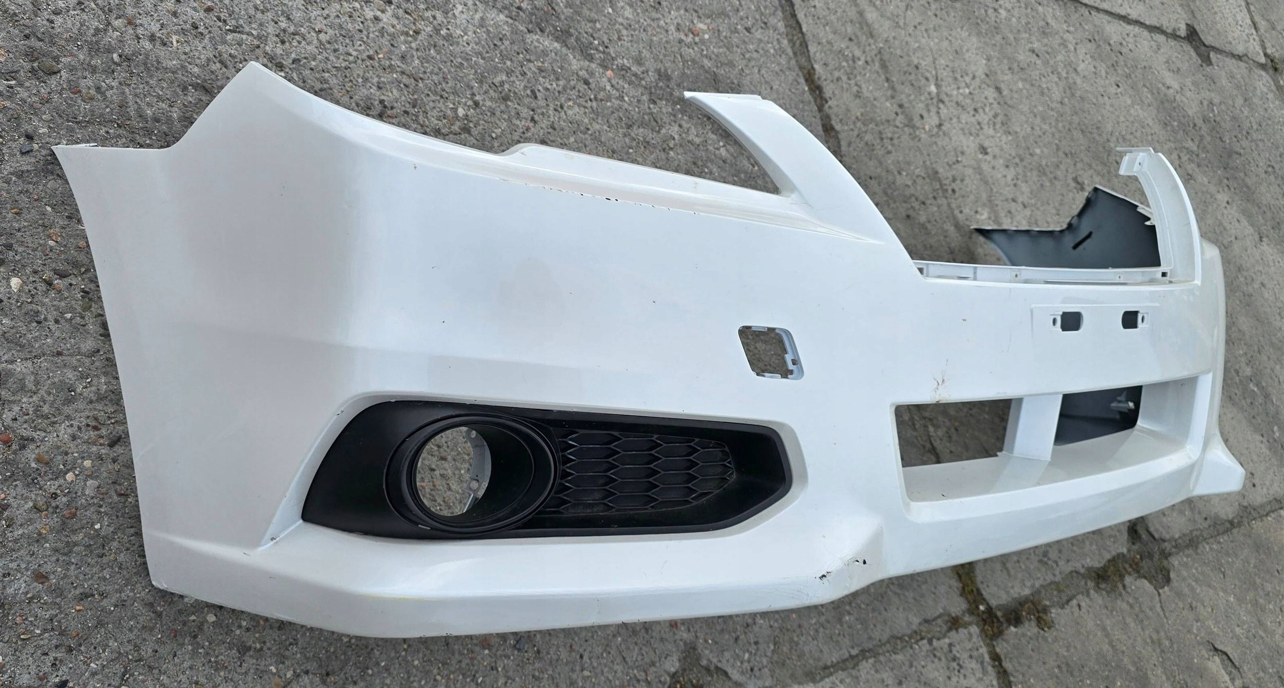 Subaru Legacy V lift 2012-2014 Frontstoßstange