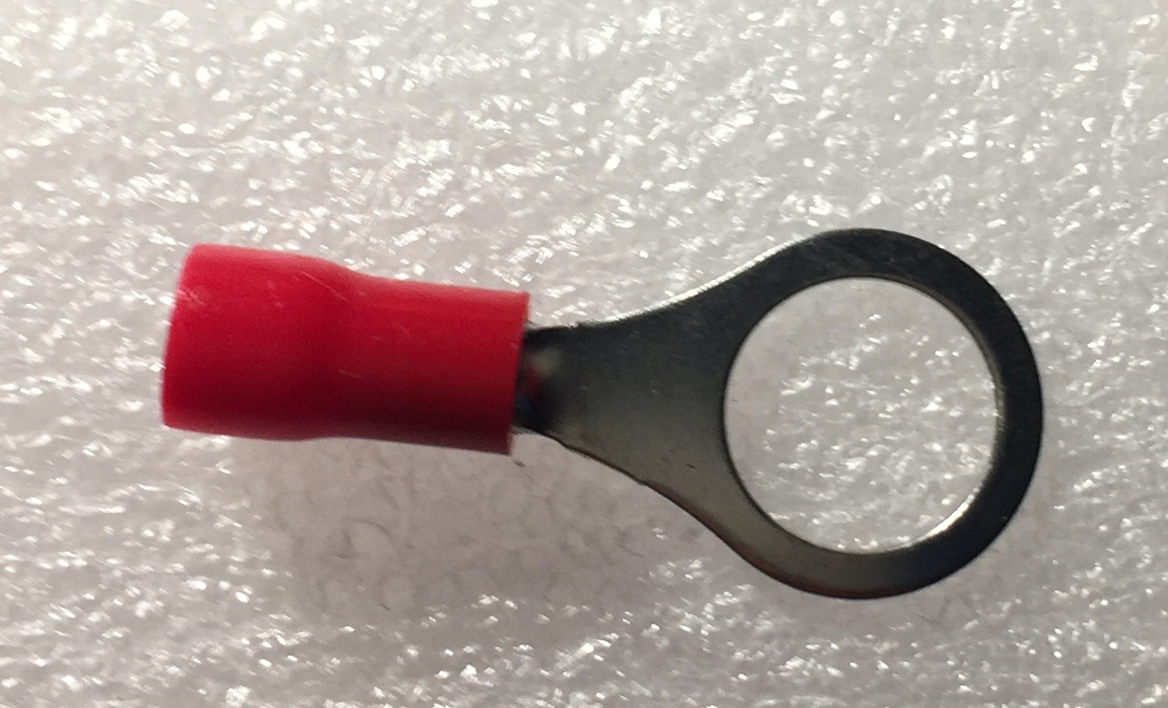 Konektor oczkowy izolowany 8,40mm przewód do 1,5mm czerwony 100szt