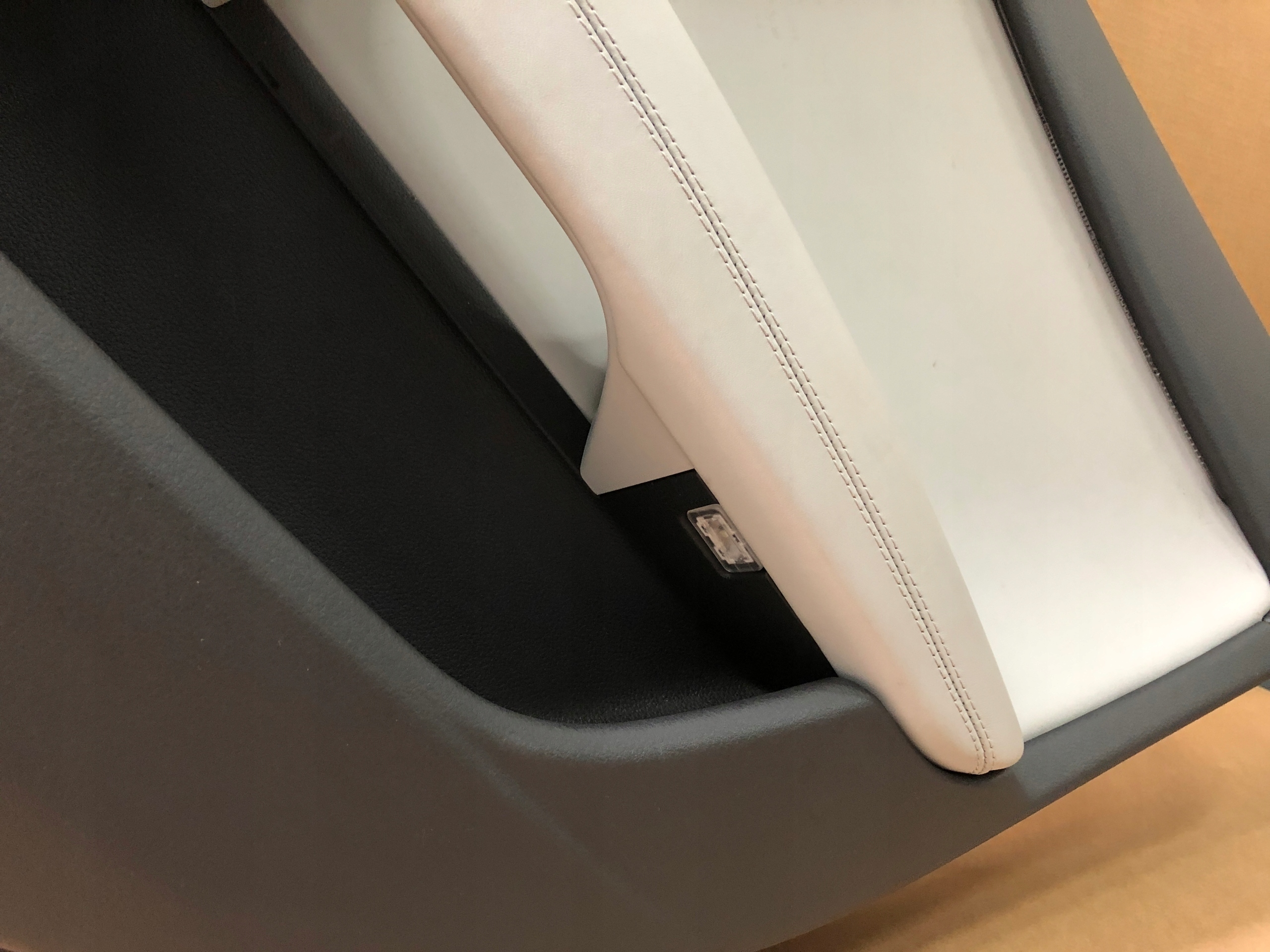 AUDI A7 upholstery side door right front leather