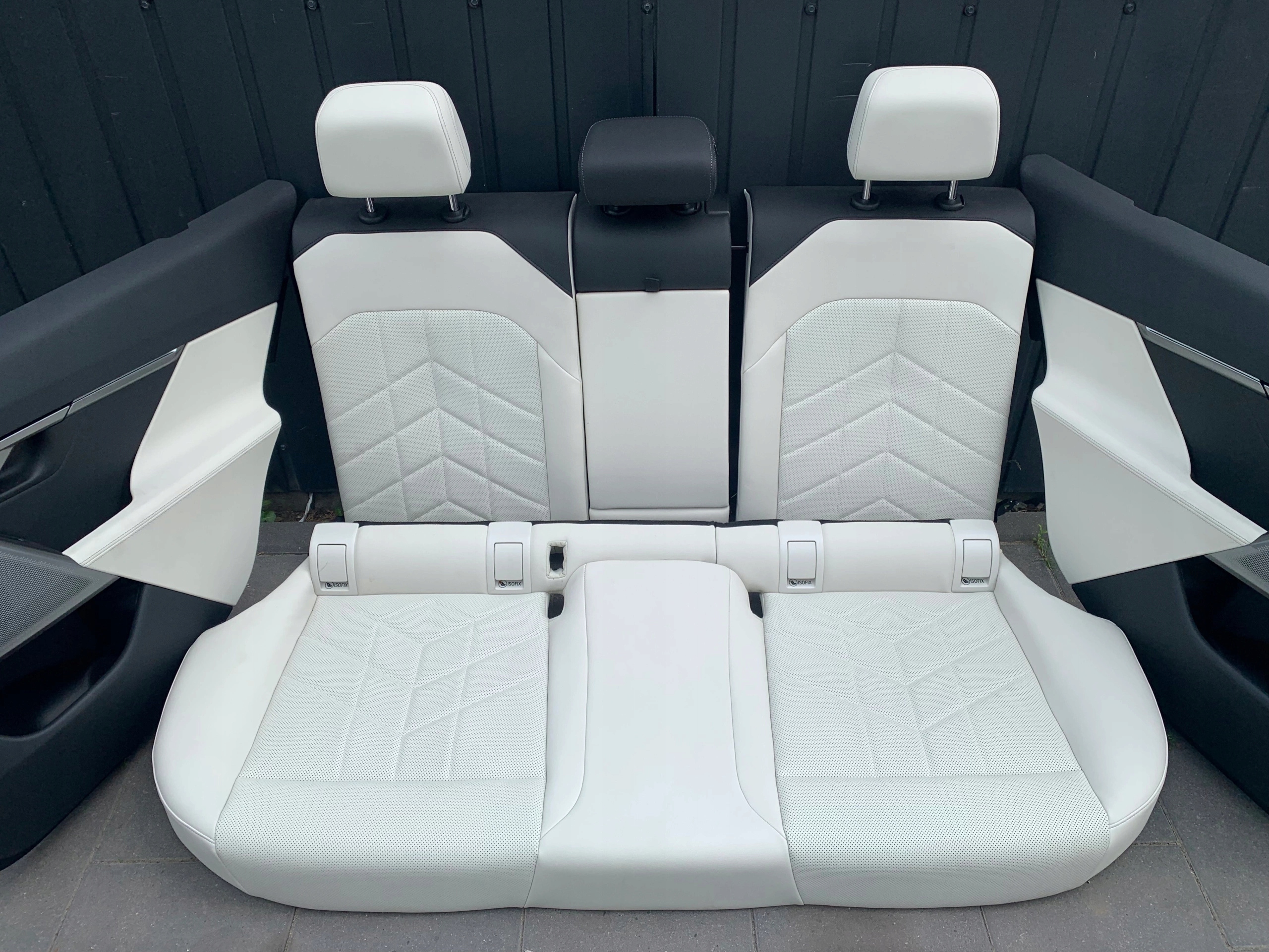 BMW 5 G60 кресла диван Салон бочки тунель белый европа