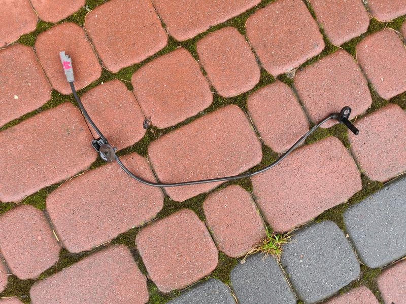 Sensor ABS heck hinten links Opel Mokka 95328629