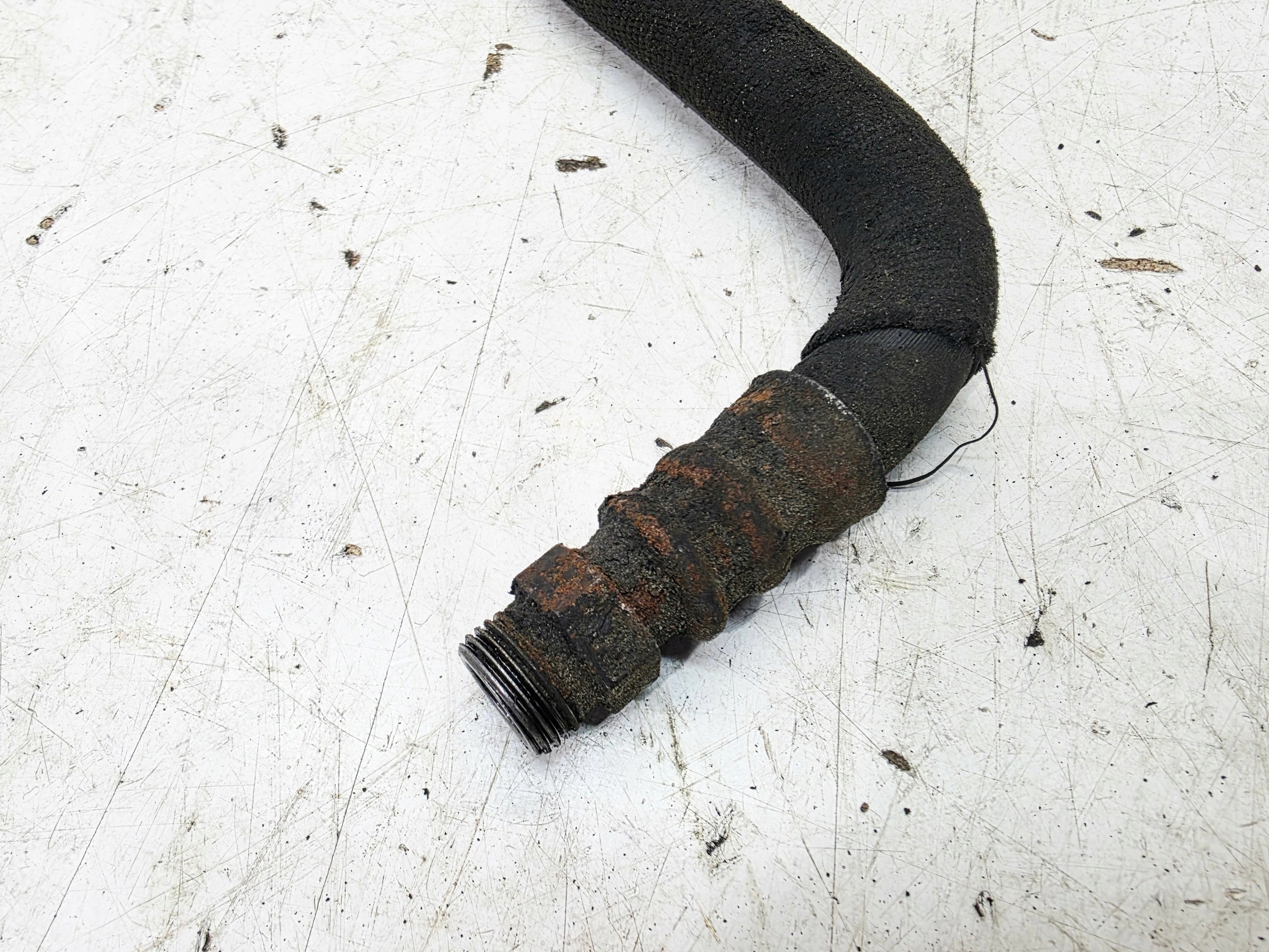 Ölleitung Getriebe AUDI A4 B8 A5 8T 8K0317825AC
