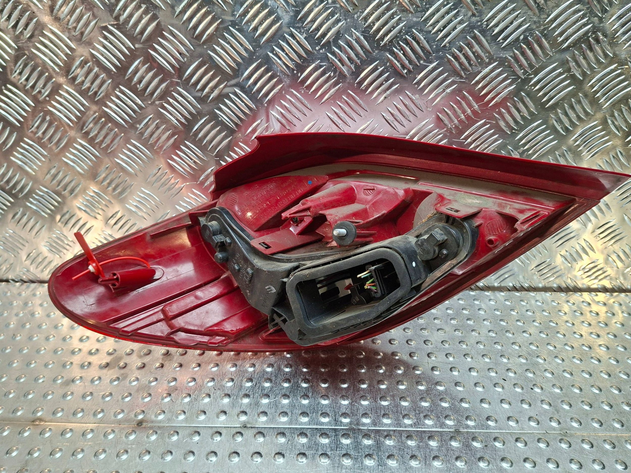 light rear right 9686565980 PEUGEOT 207 LIFT 2009