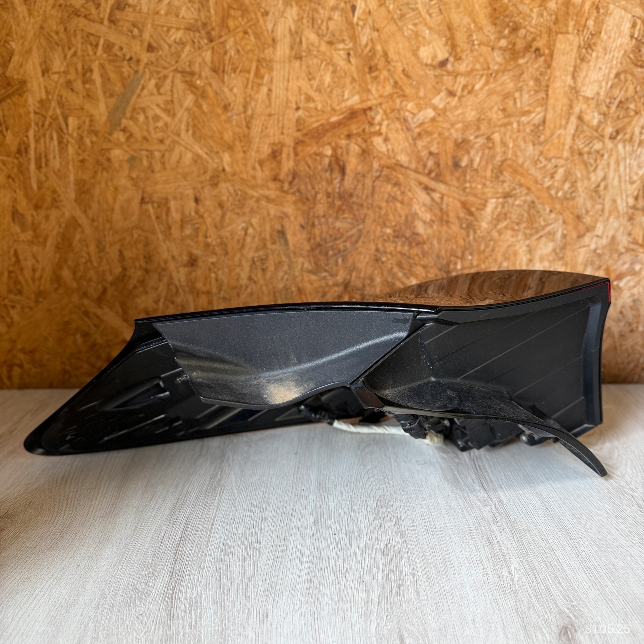 light rear right TOYOTA YARIS CROSS 81550-0DE20