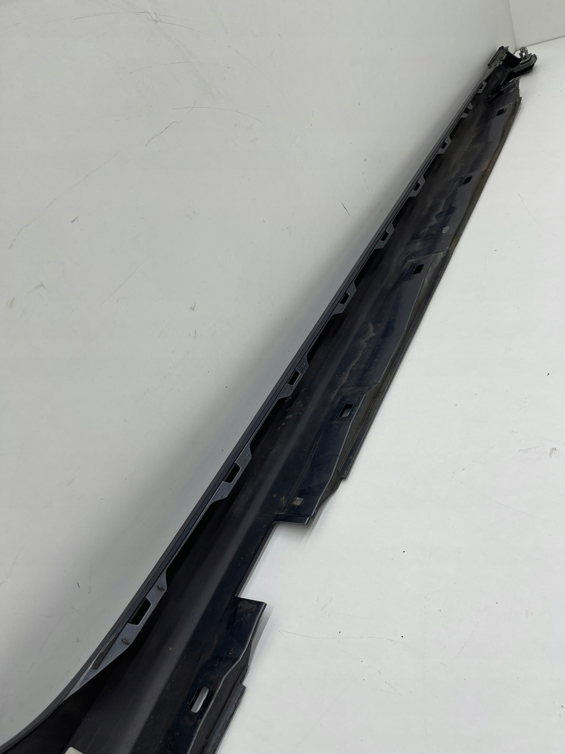 AUDI A6 C7 moulding cap of the threshold threshold left colour LZ7S DAYTONA S-LINE
