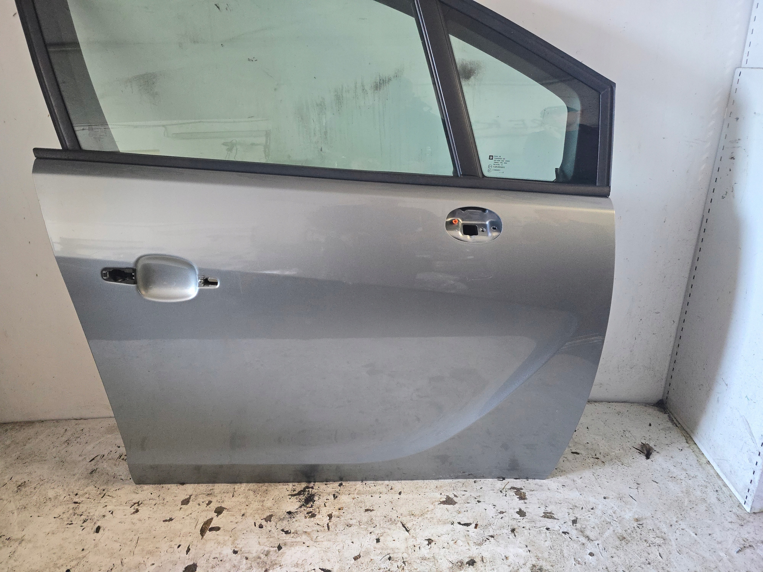OPEL MERIVA B door right front right front Z179