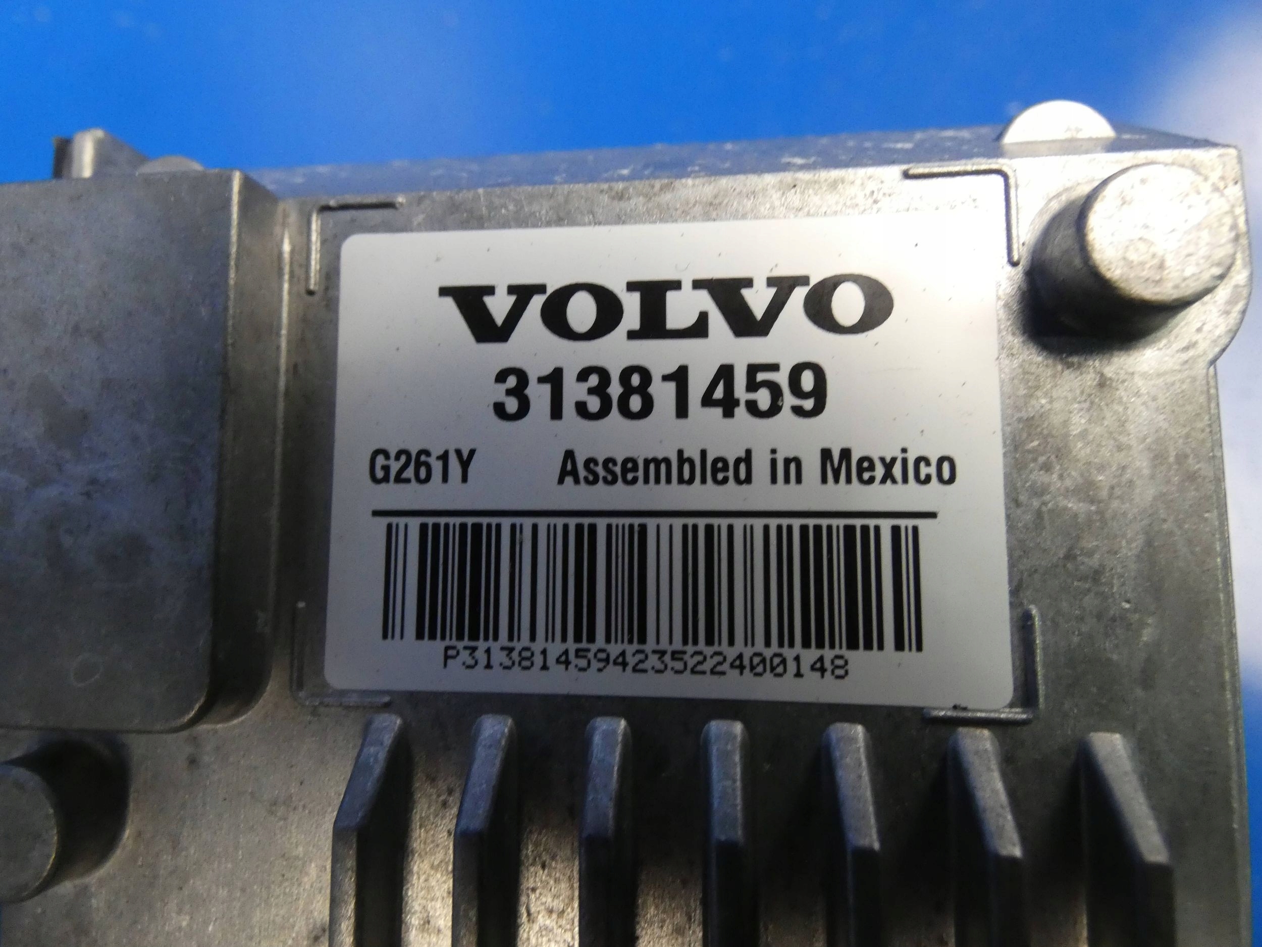 VOLVO XC60 and KAMERA windows CZOLOWEJ module RADAR