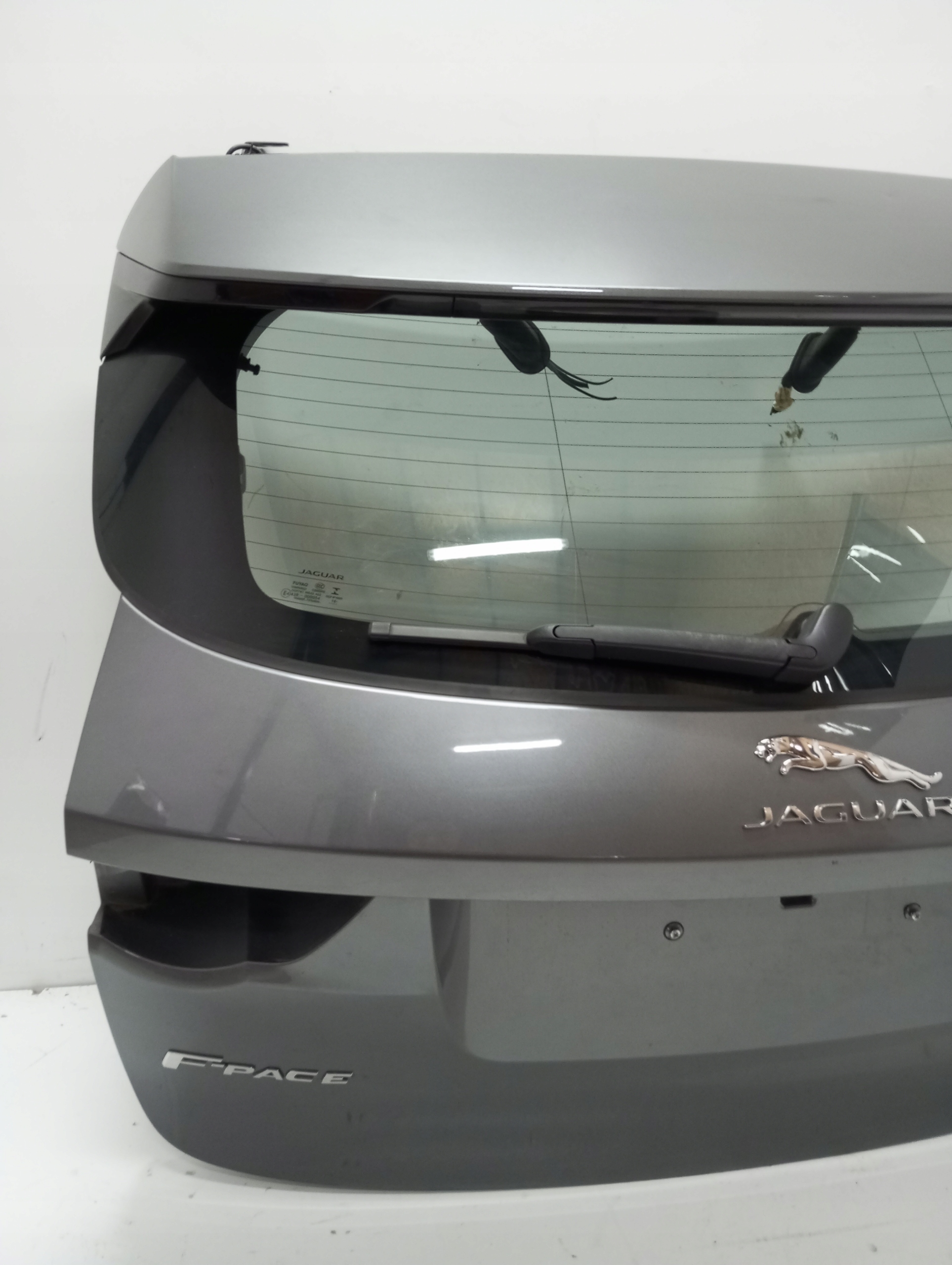 boot doors JAGUAR F PACE 16R below KAMERE