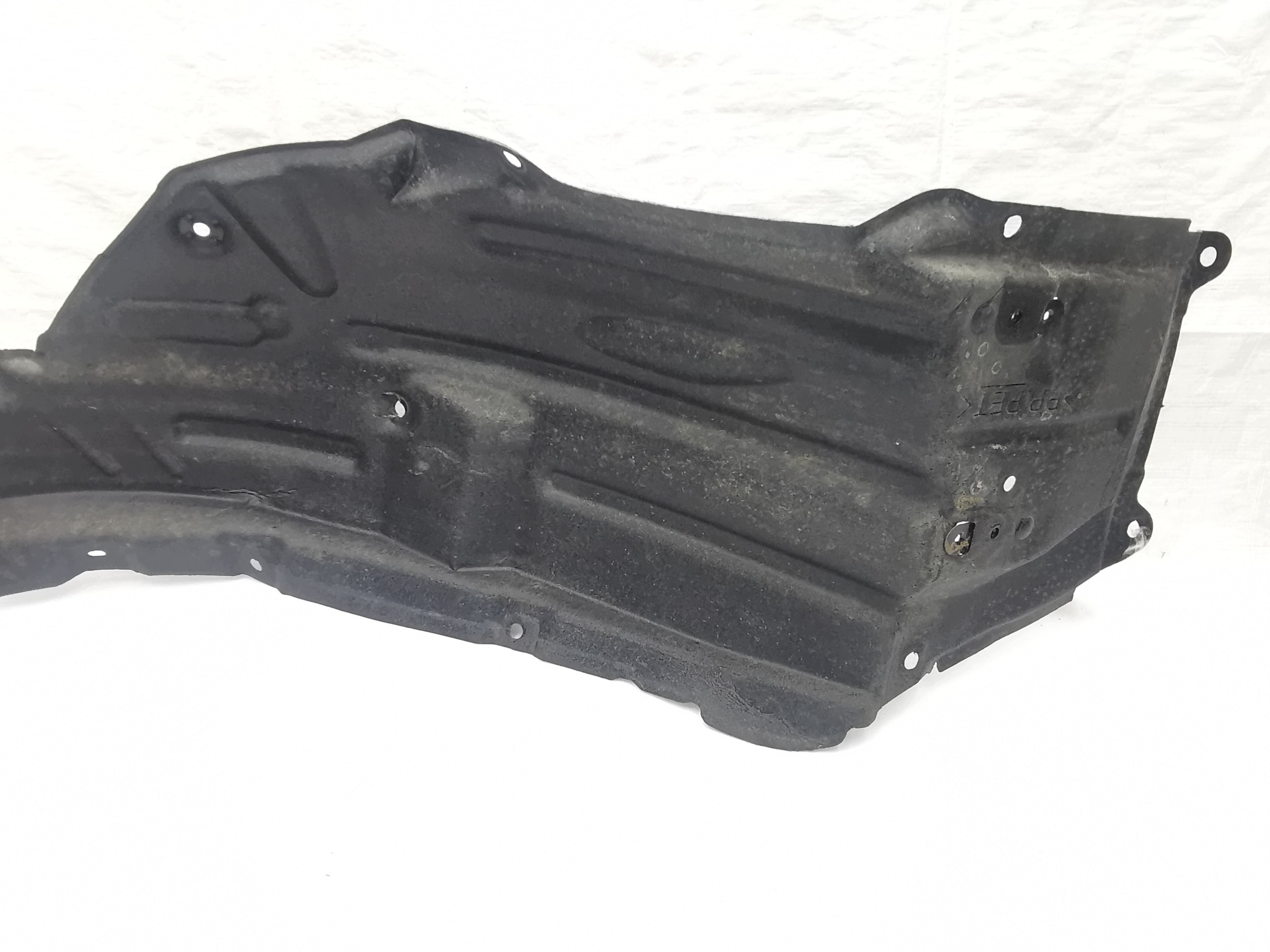 mudguard right front TOYOTA COROLLA CROSS / 53875-16080