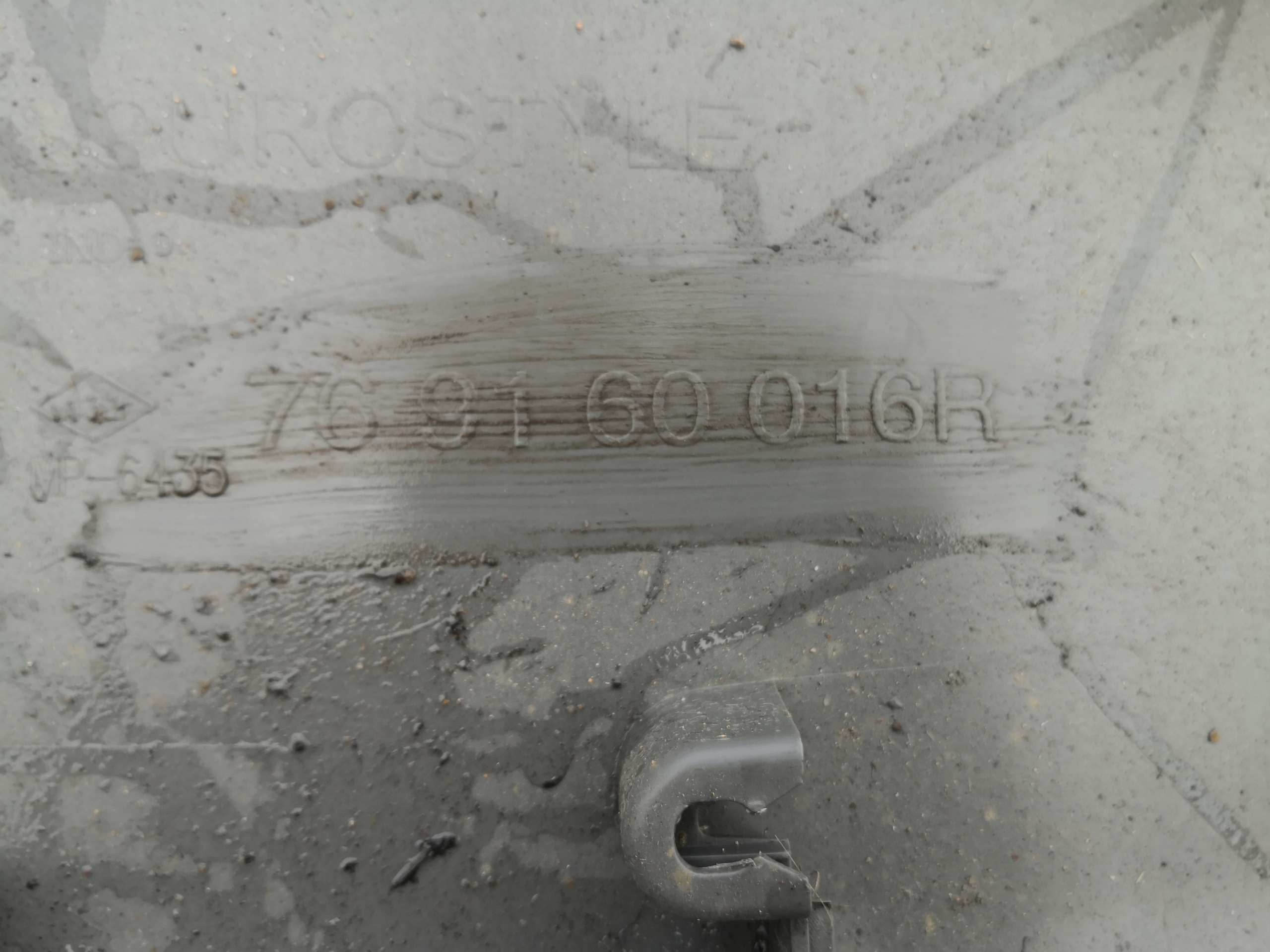 cover SLUPKA left RENAULT MASTER III 769160016R