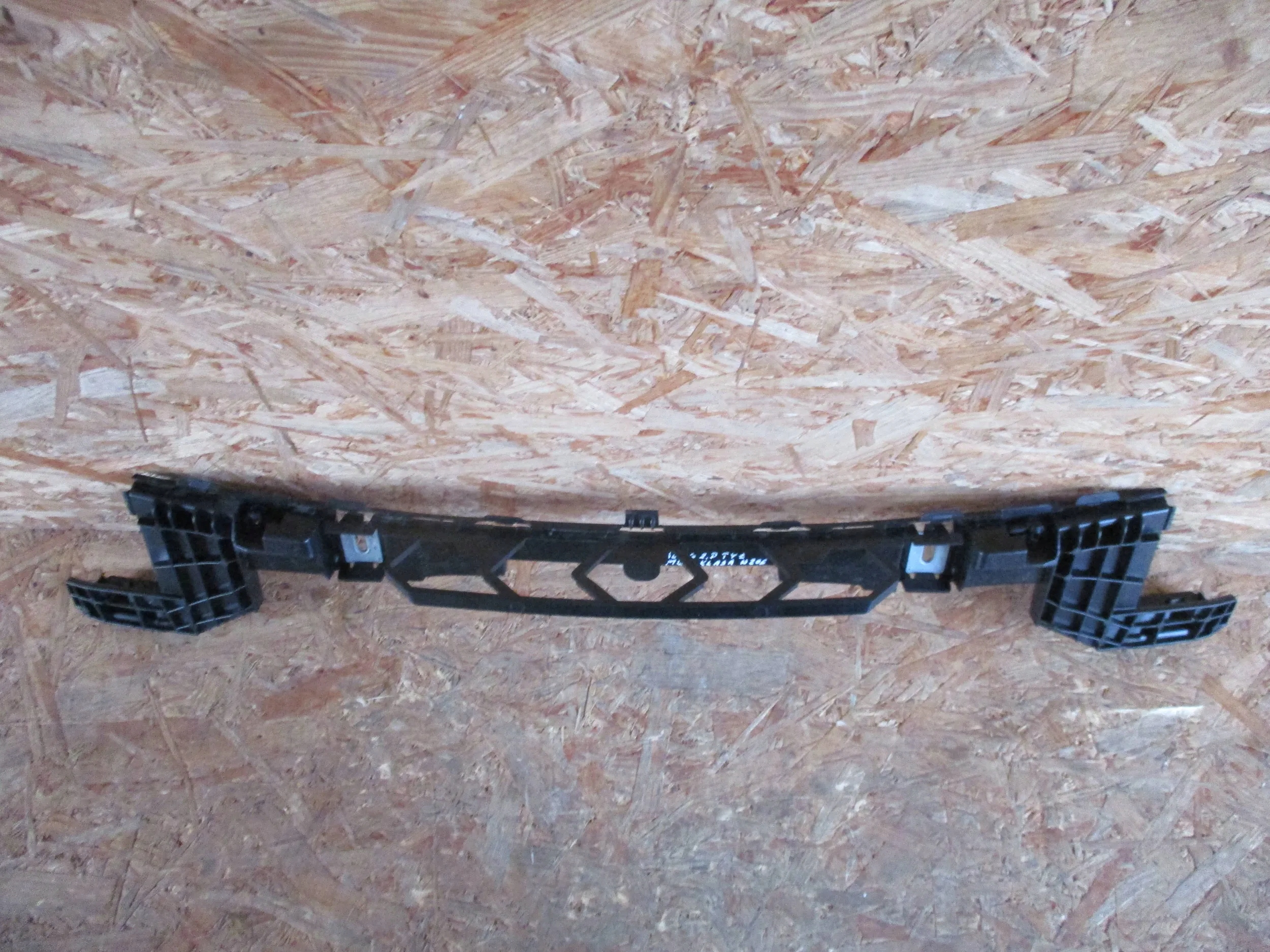 bumper bracket rear part MB C KLASA W206 sedan