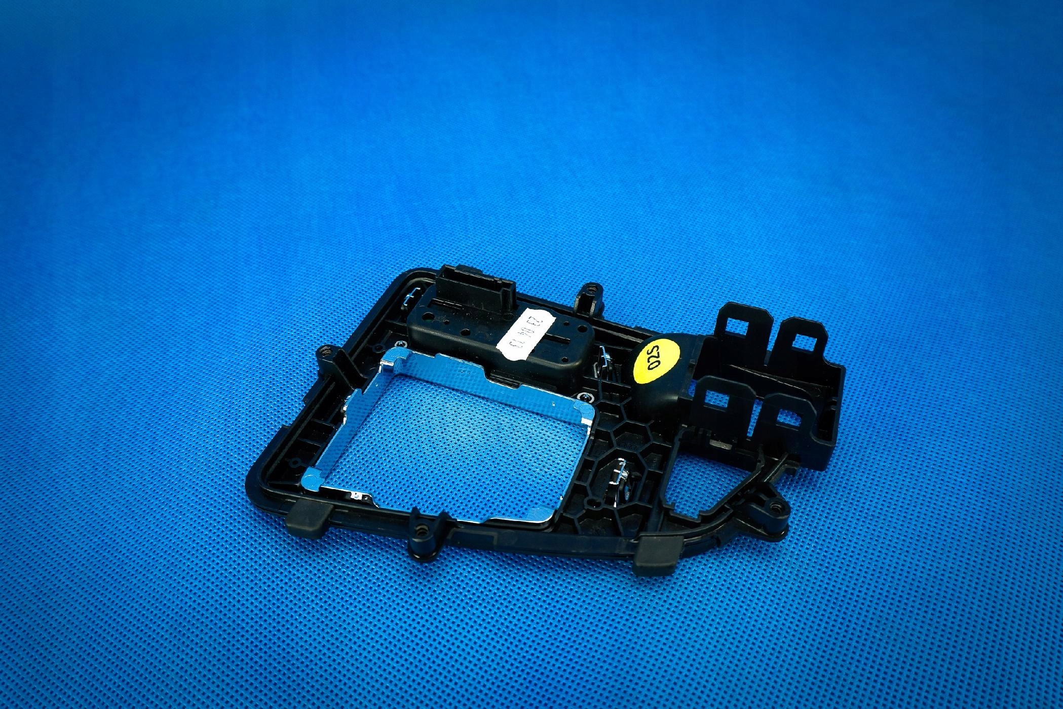 RAHMEN panel Schalt getriebe Audi Q7 4M 4M1713111D