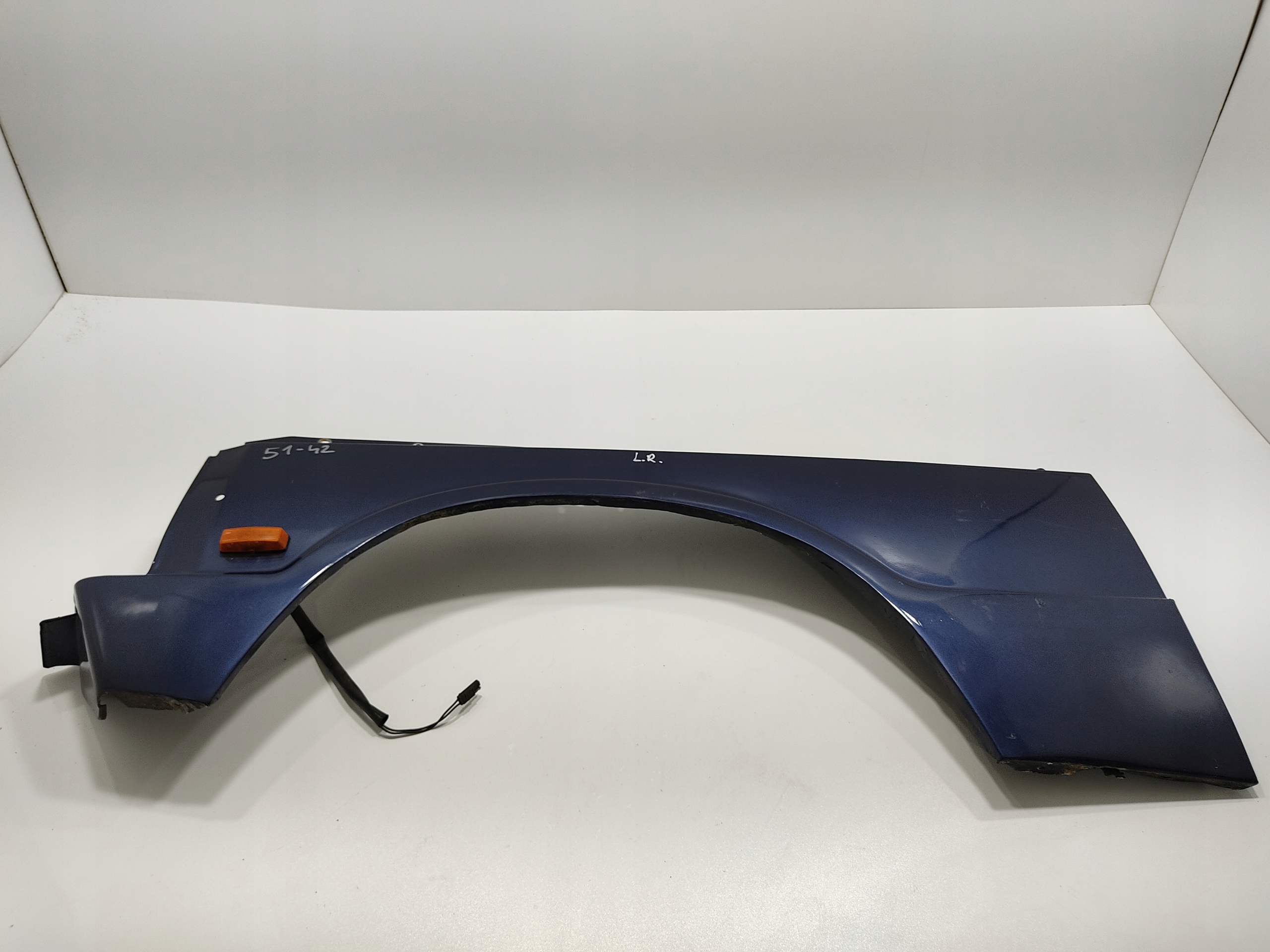fender left front front LAND ROVER RANGE ROVER and CLASSIC 1970-1994