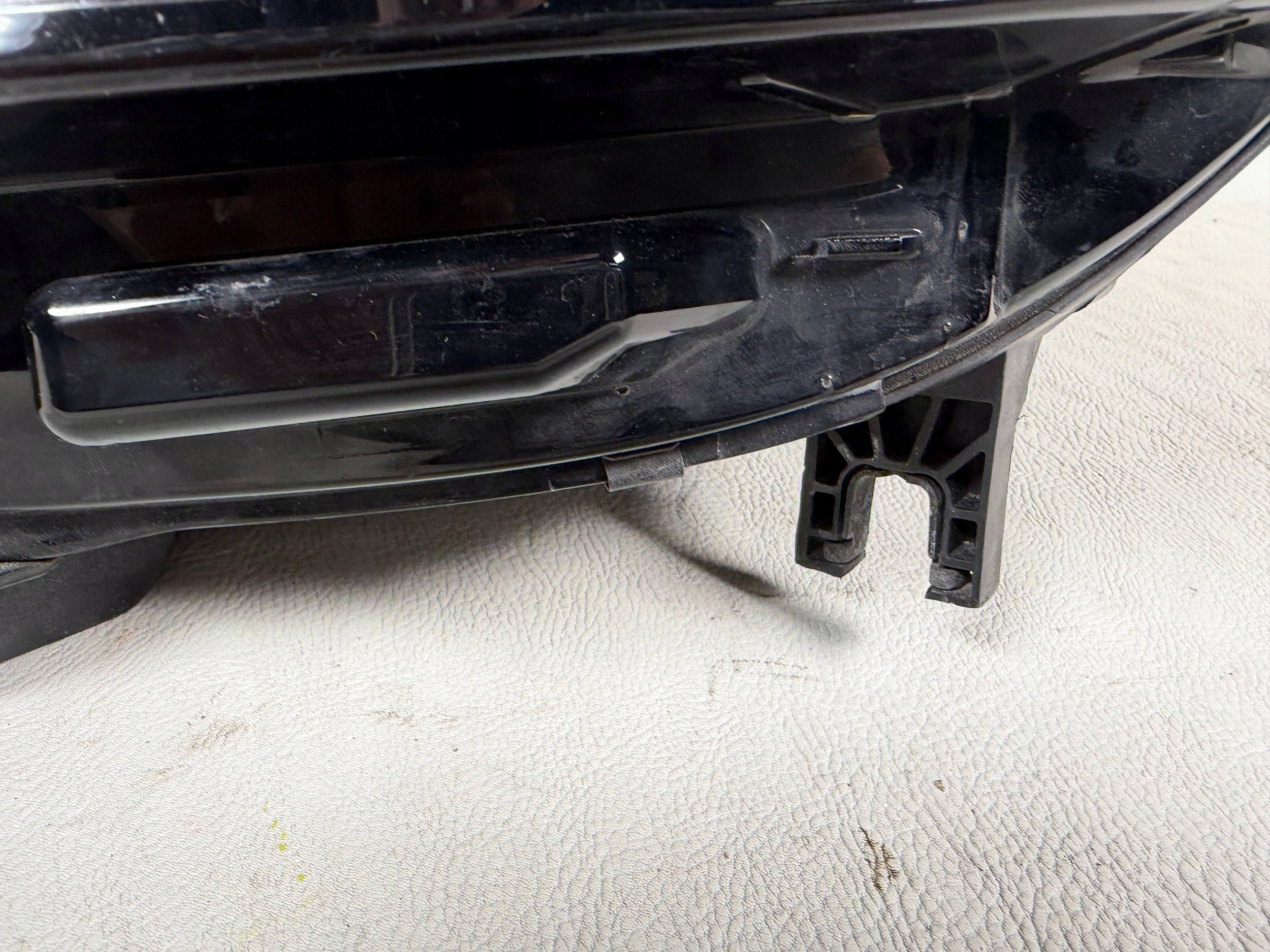 Audi A4 B9 Lift 8W Full Led light front front left 20r
