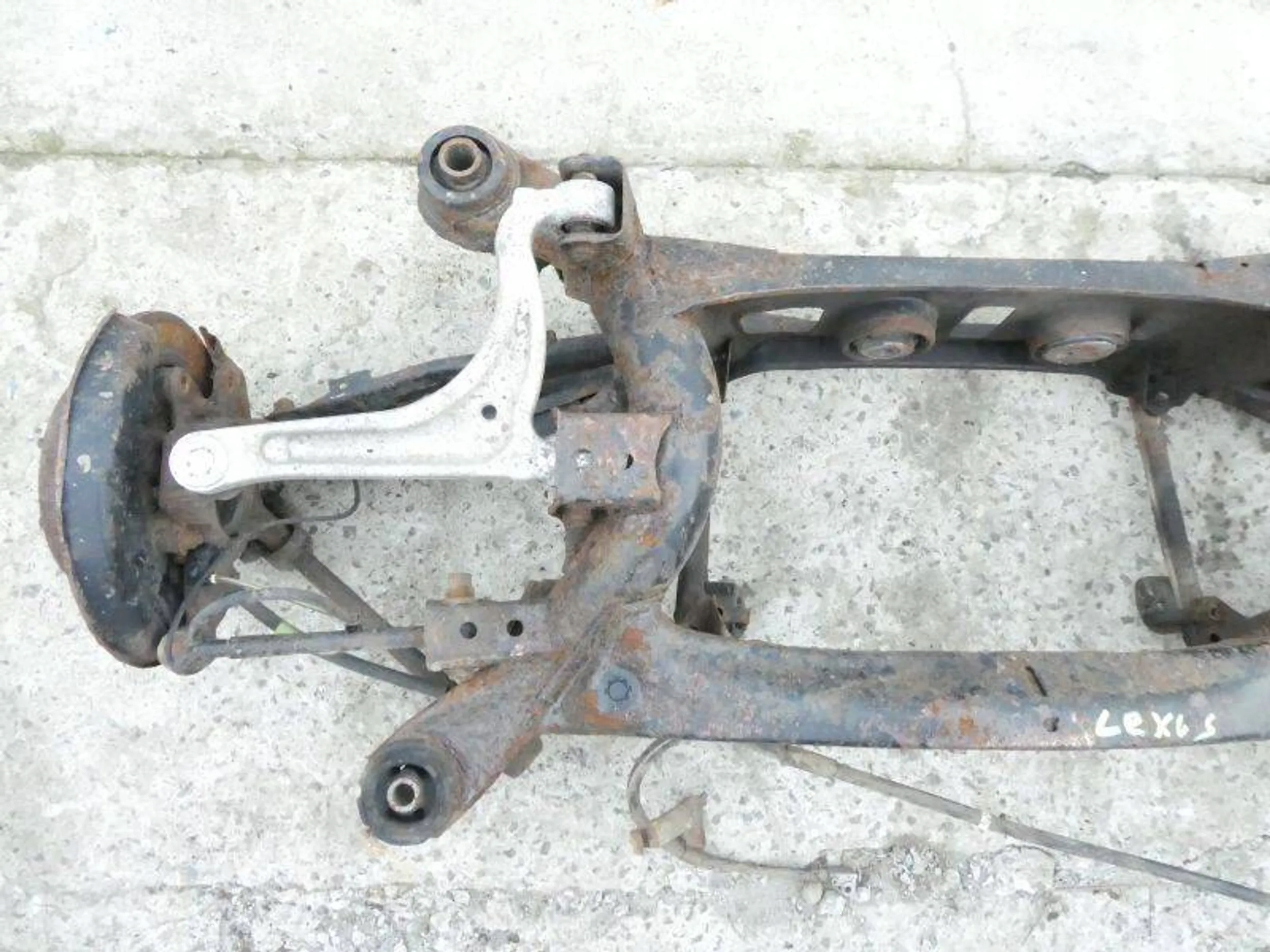 LEXUS GS300 II GS 300 BELKA TYLNA ZAWIESZENEI TYL SANKI Numer katalogowy części LEXUS GS300 II