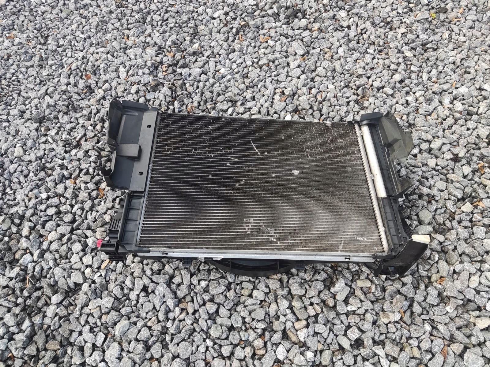KOMPLET chladiče ventilátor INFINITI Q30 1.6 CGI 2015-2020