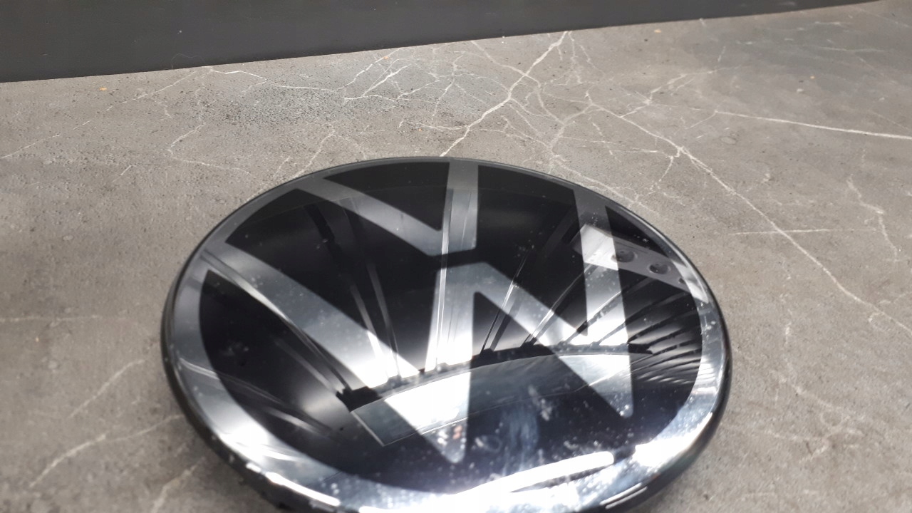 5H0853601M znaczek emblemat vw golf 8 orginal Marka Volkswagen