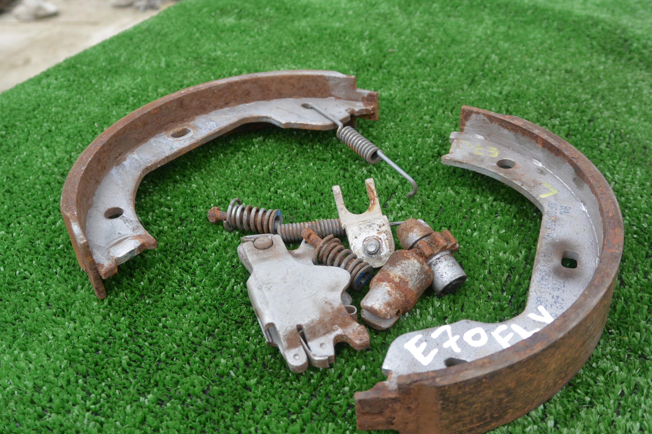 SZCZEKI bremsen heck Hand rechts links KPL Original BMW X5 E70