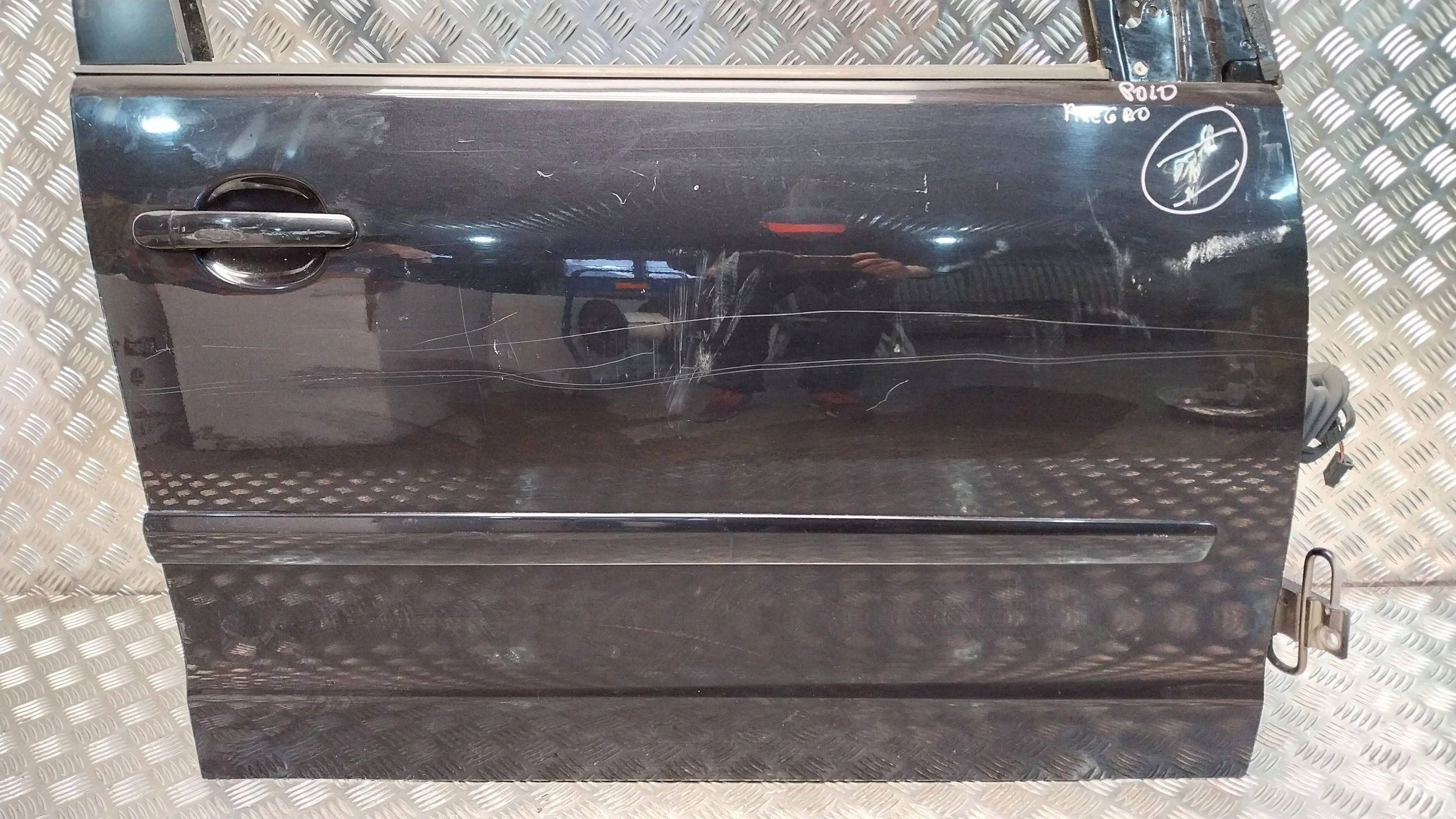 door front right VW POLO 6Q 01