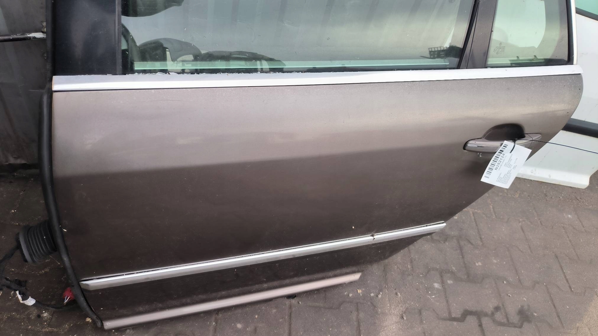 door left rear part LR7R VOLKSWAGEN PHAETON