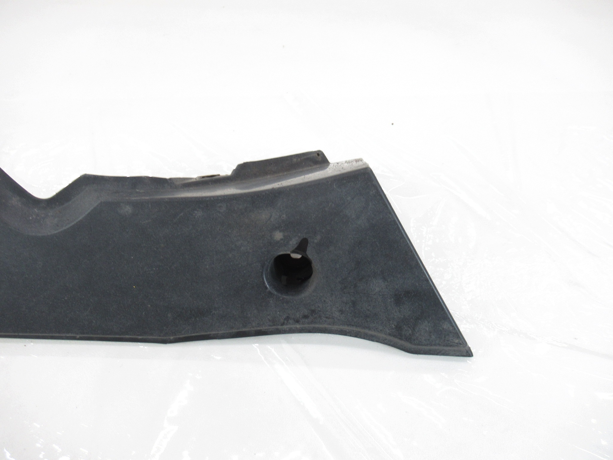 cover tanks chassis left BMW e60 e61 sedan KOMBI