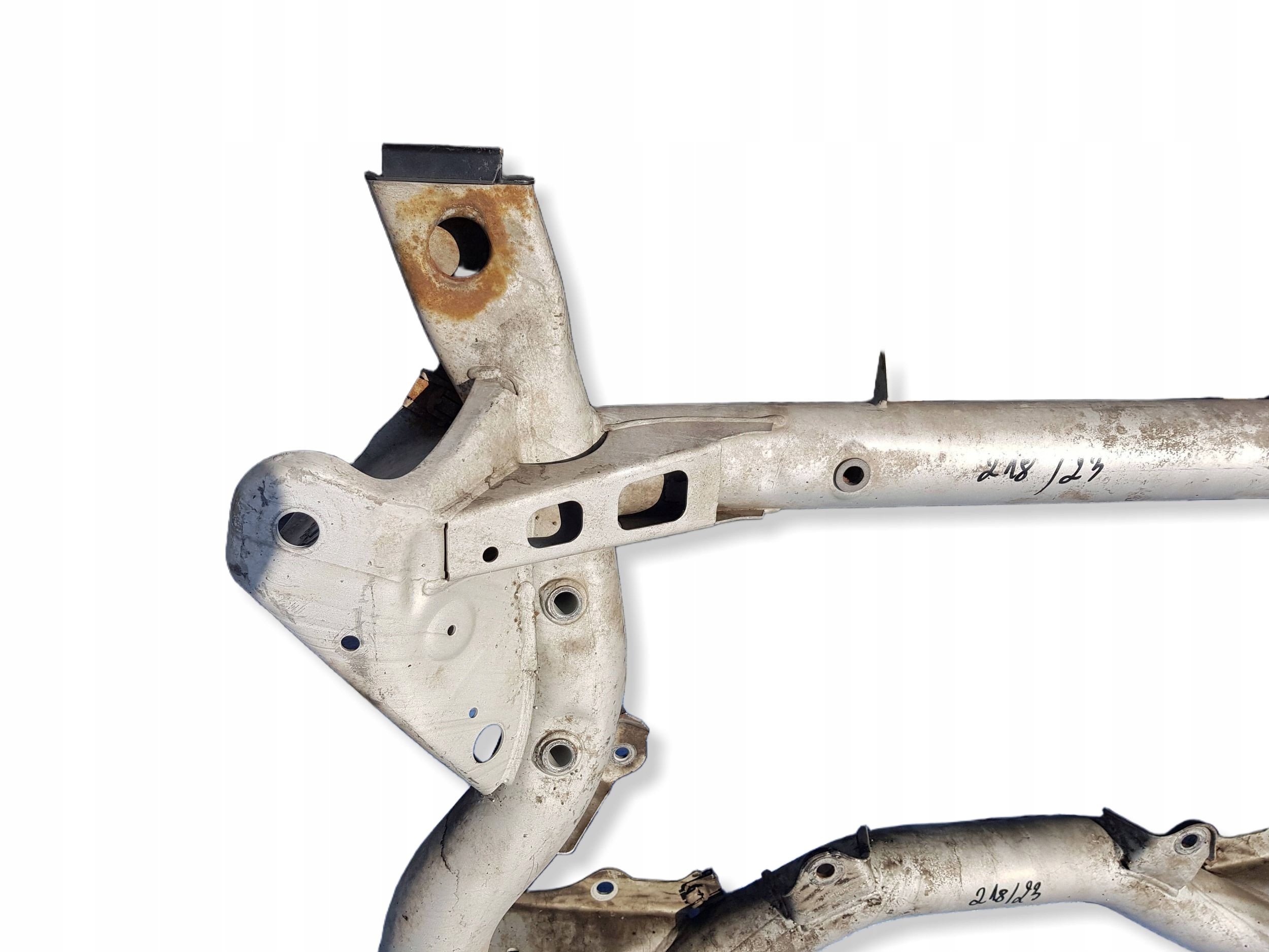 axle beam front MERCEDES CLS W218 sider subframe axle beam of the engine