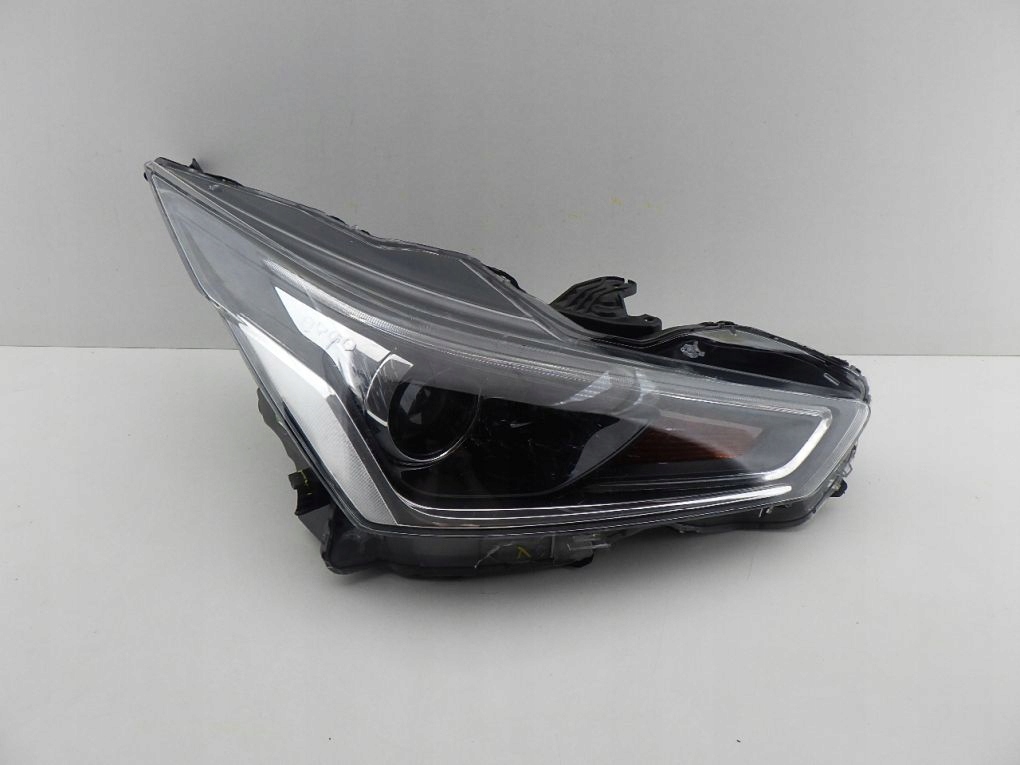 TOYOTA AYGO II 2 LIFT 18- light right