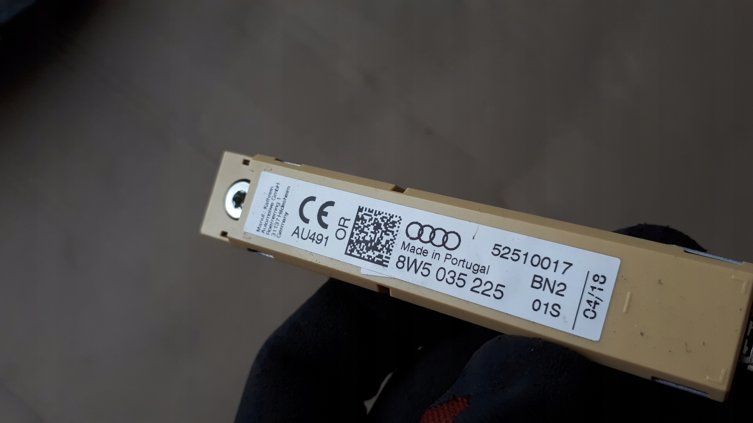 A4 B9 8W antenna amplifier 8W0035225 A5 8W