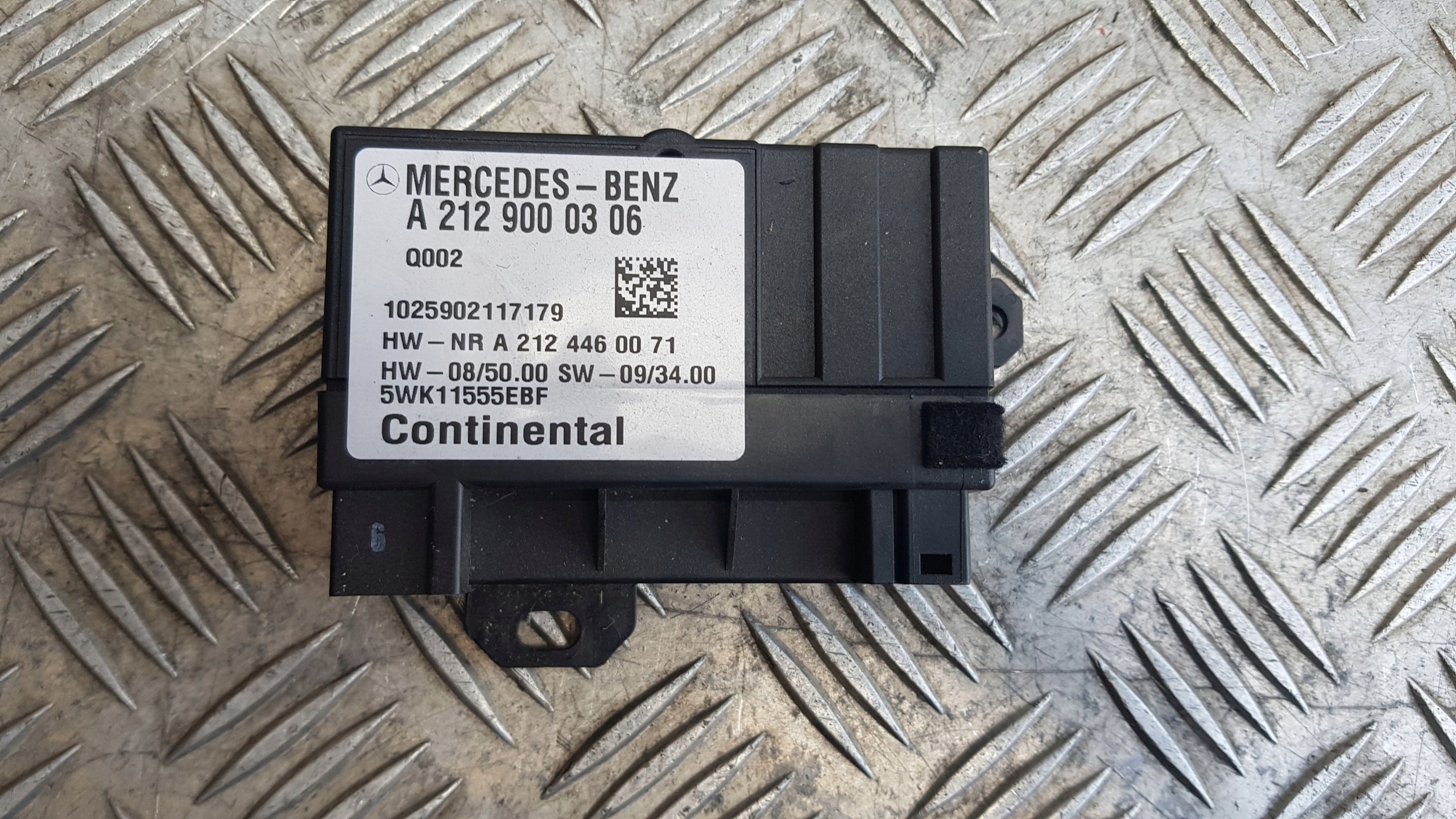 MERCEDES W204 control unit POMPY A2129000306A2129000306