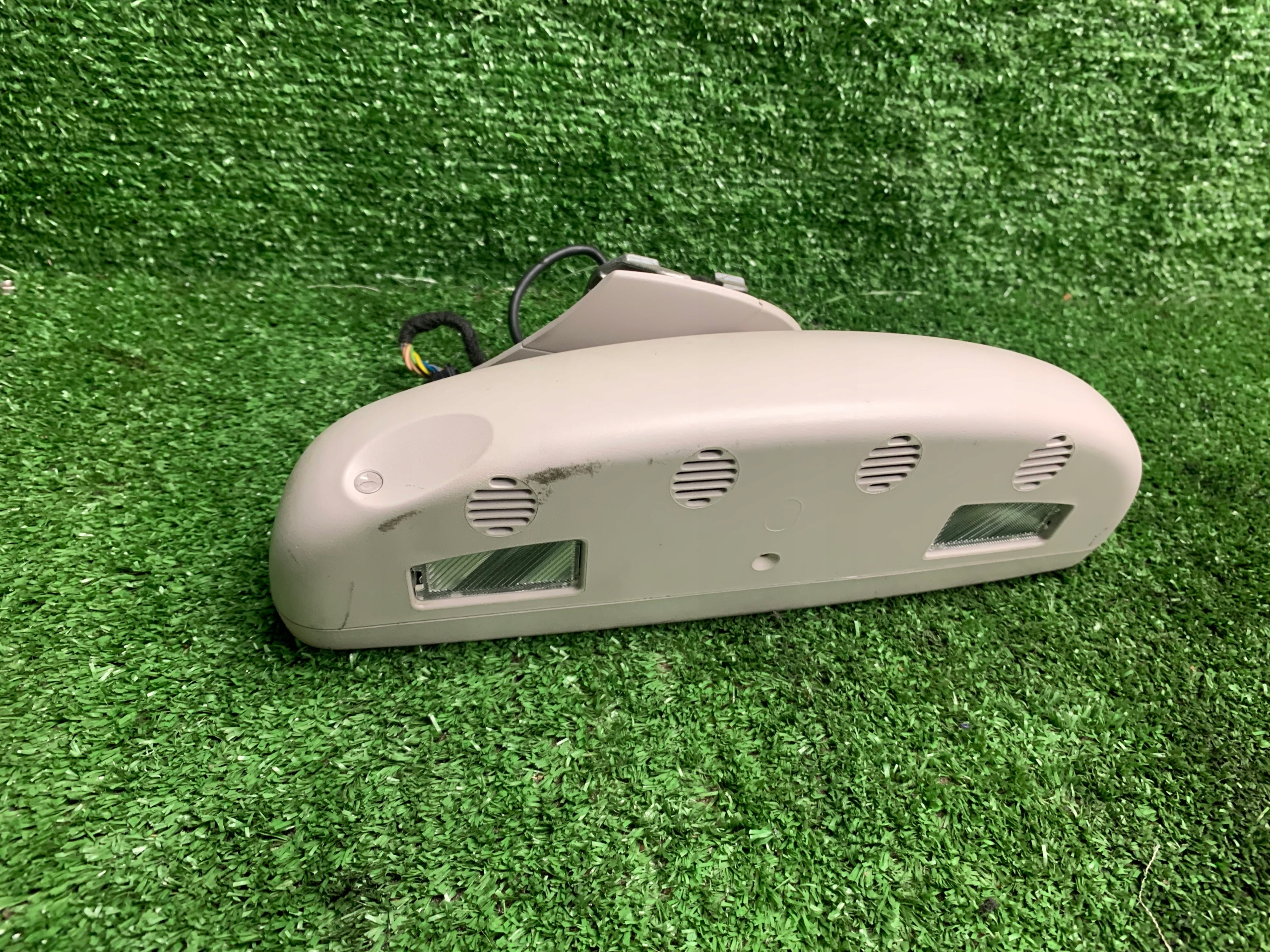 mirror inner 2118101717 MERCEDES W211