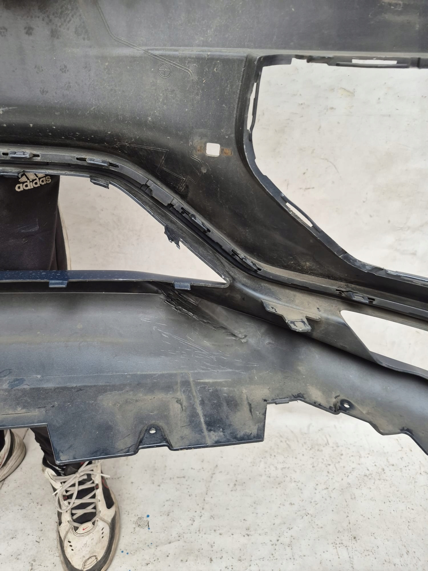 VOLVO XC90 II LIFT 19- bumper front front PDC SPR 31690641