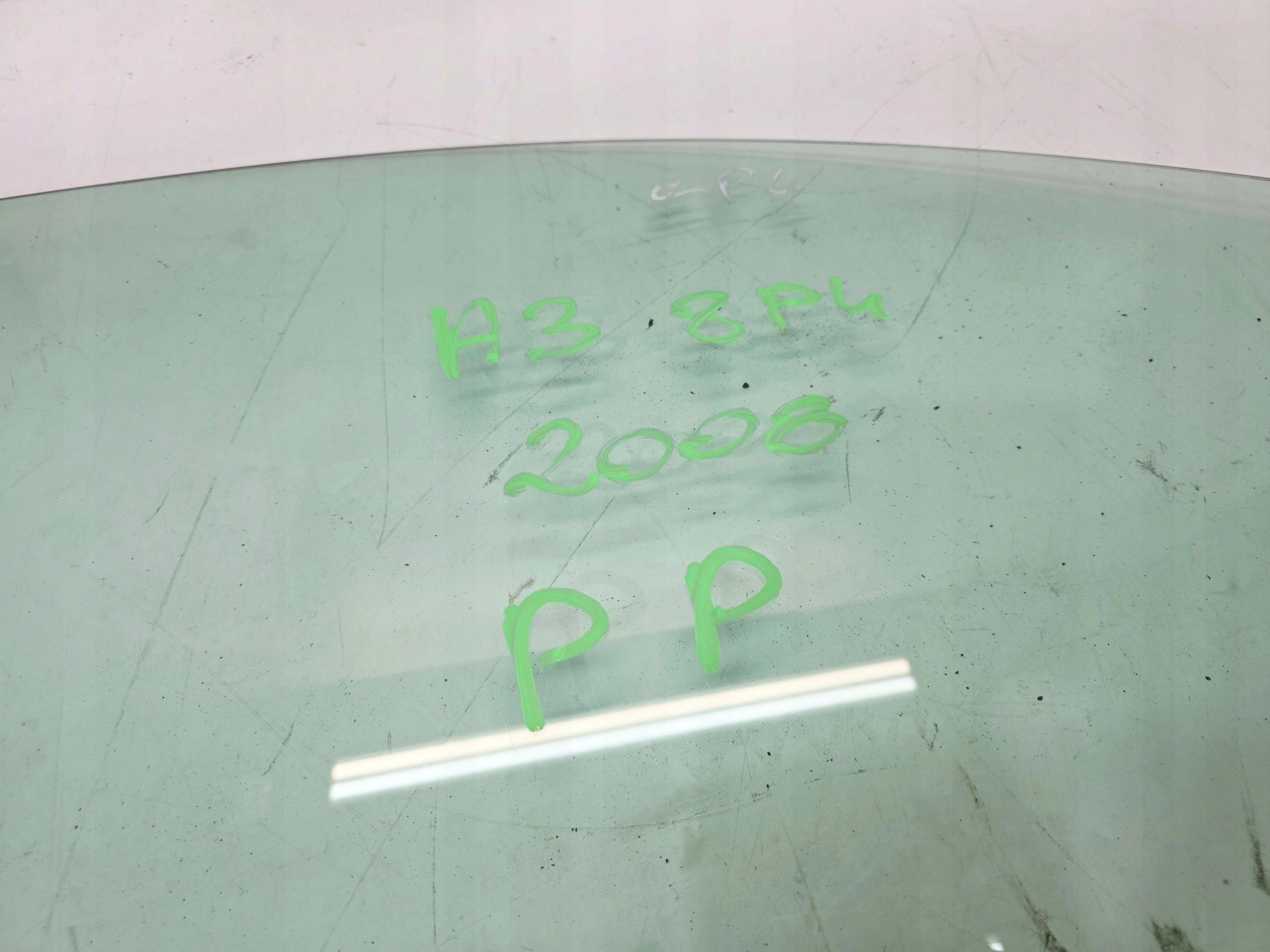 window side door right front AUDI A3 8P4 SPORTBACK 2008R