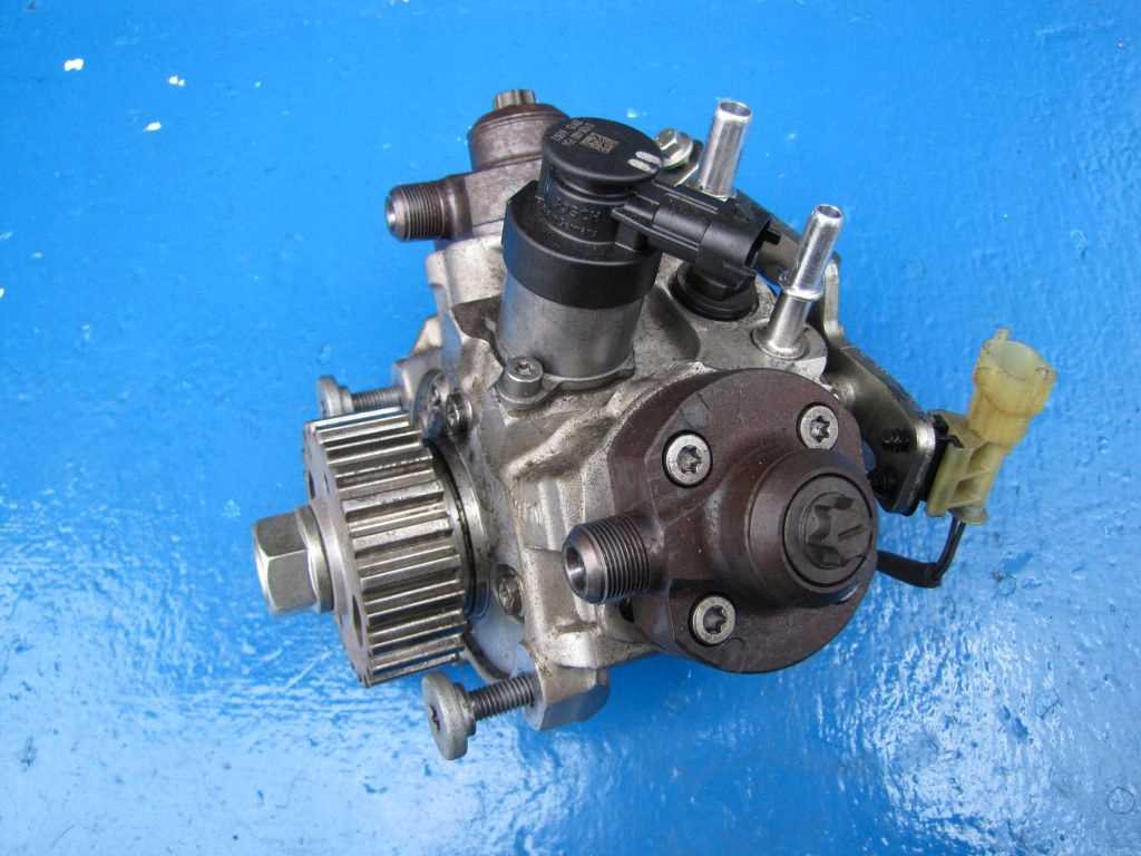 RANGE ROVER SPORT 494 405 3.0 D - injection pump