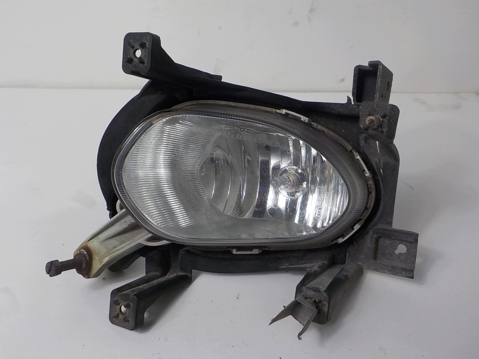 KIA CEED and fog light left front front 92201-A2