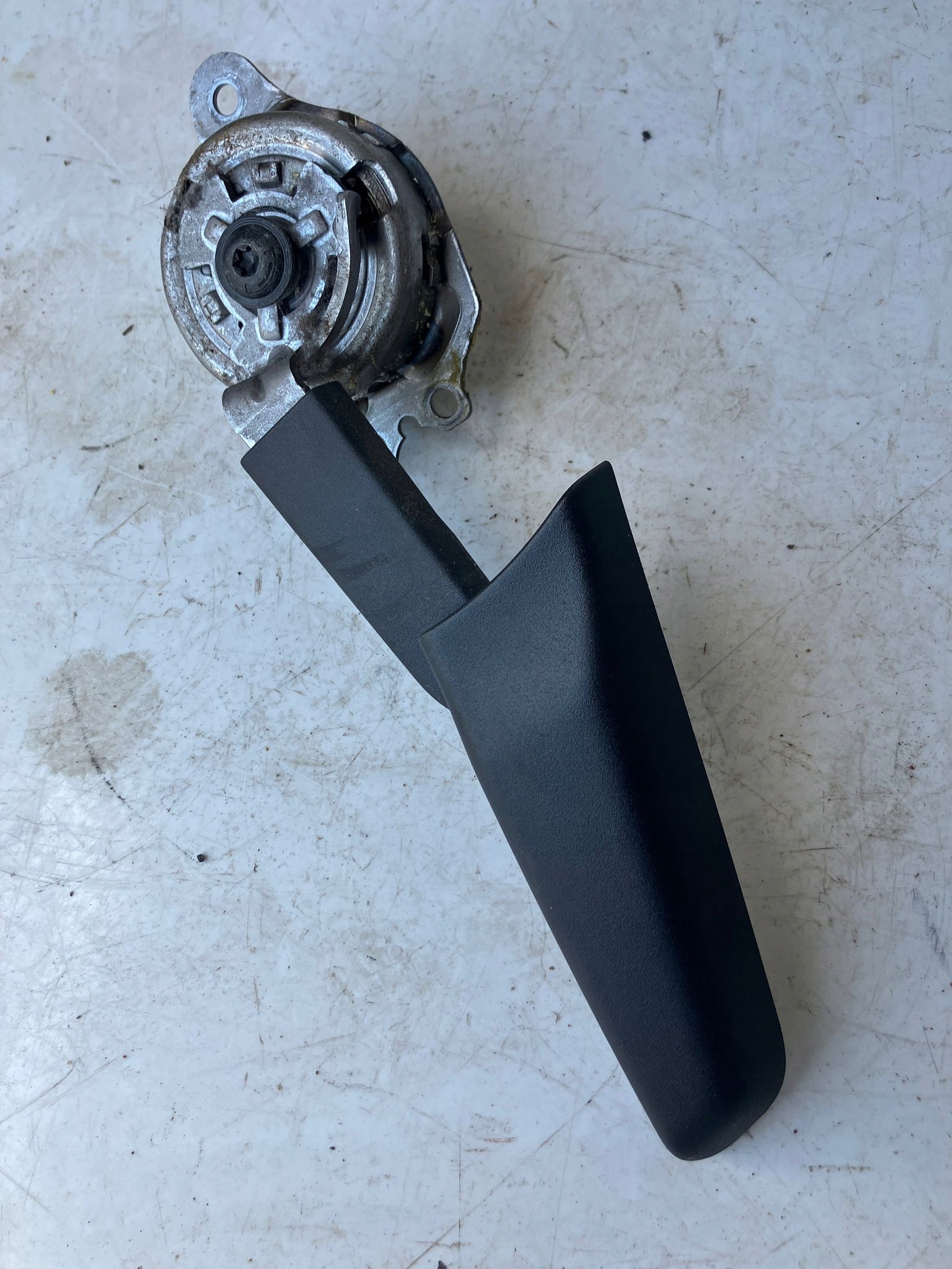 handle REGULACJA seat right front CITROEN C4 PICASSO II #27