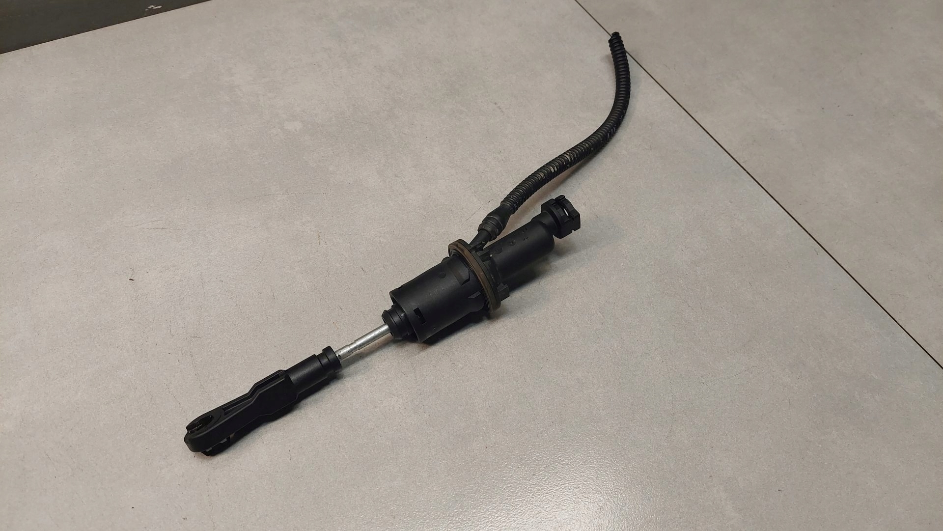 Pompa WYSPRZEGLIKA CITROEN C5 e FL 2.2 HDI
