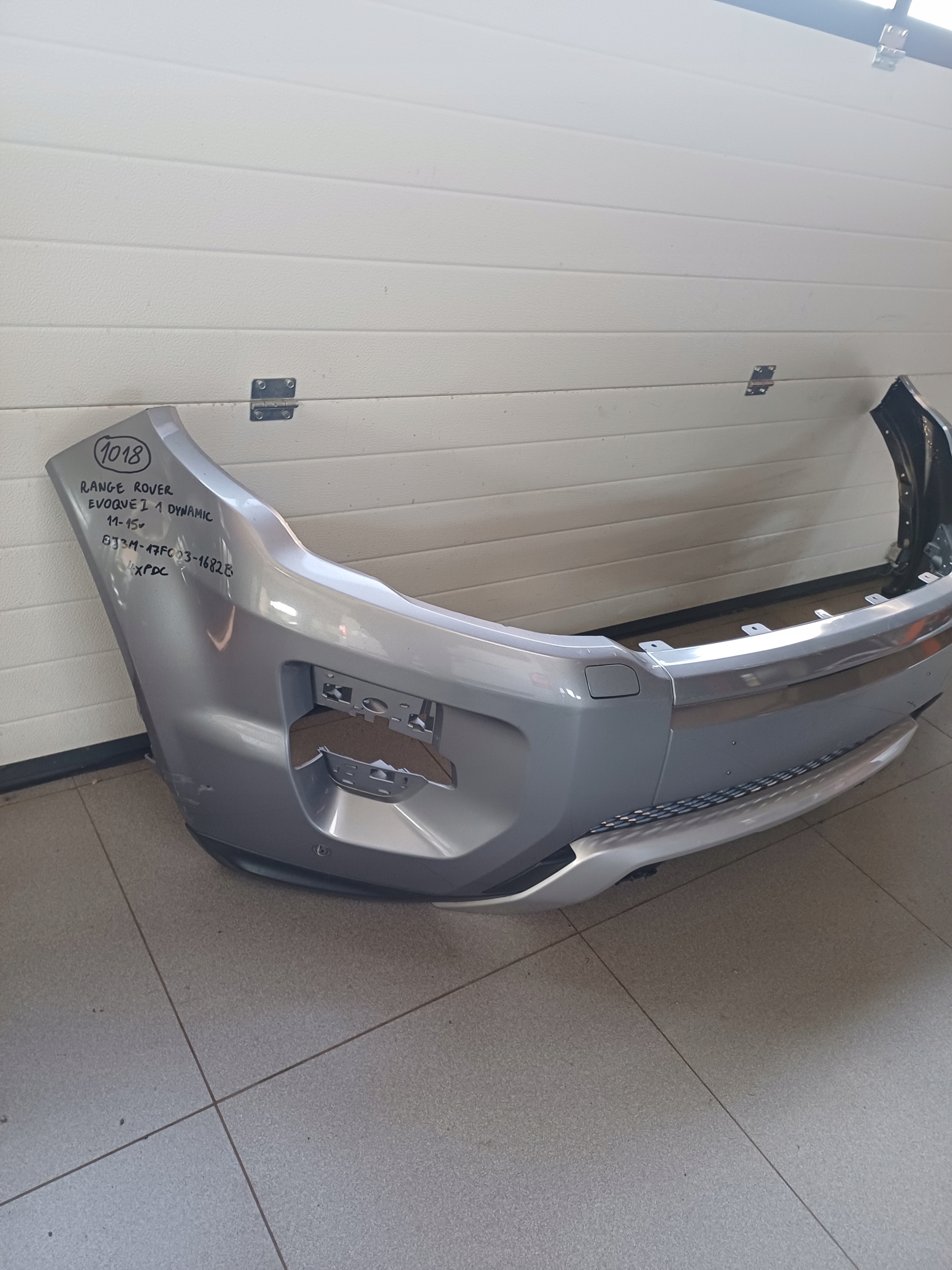 bumper front front RANGE ROVER EVOQUE 1 and DYNAMIC 4XPDC BJ3M-17F0031682B