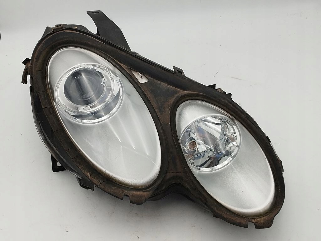 Smart Forfour and light right front front 0301207222