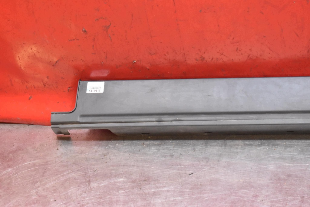 Couverture Jupe Gauche Noir CPLA-101D57-AA RANGE ROVER 4 IV L405 12-17