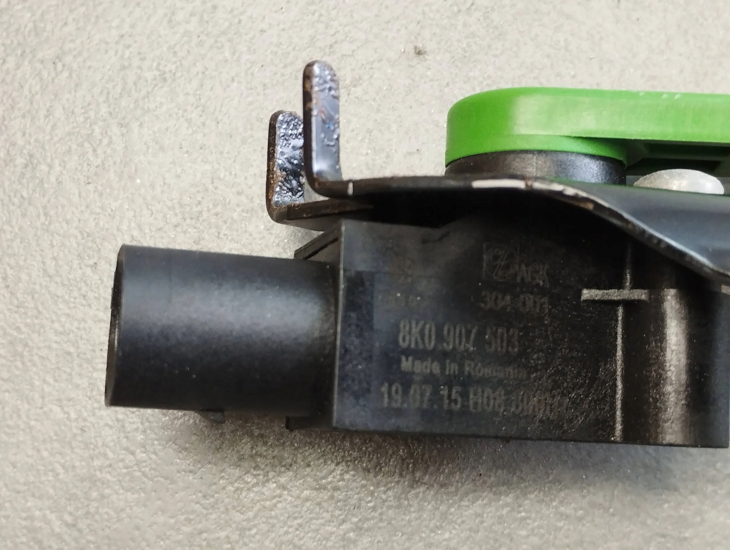 Audi A5 8T Sensor POZIOMOWANIA 8K0941310C