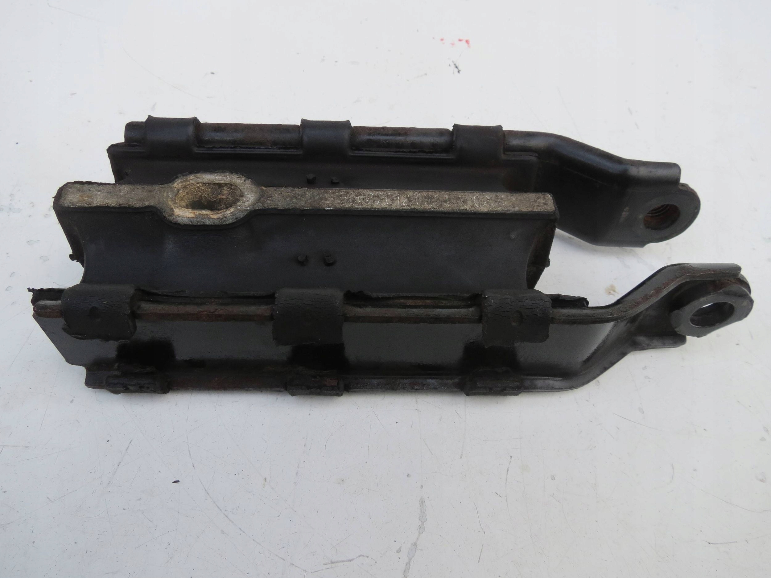 console airbag engine mount VOLVO S60 II V60 and 2.0 163KM 8G9N6P082BA