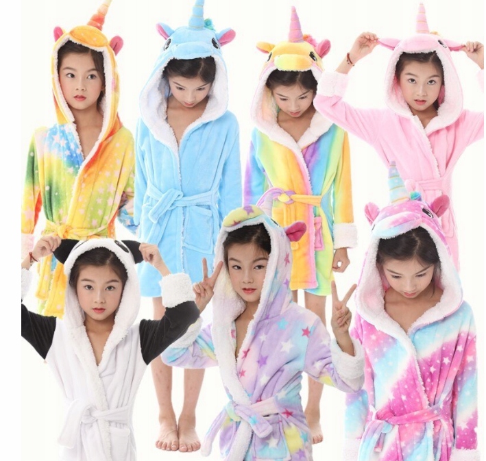 SZLAFROK JEDNOROŻEC DZIECIĘCY KIGURUMI GALAXY 140 Rękaw Długi rękaw