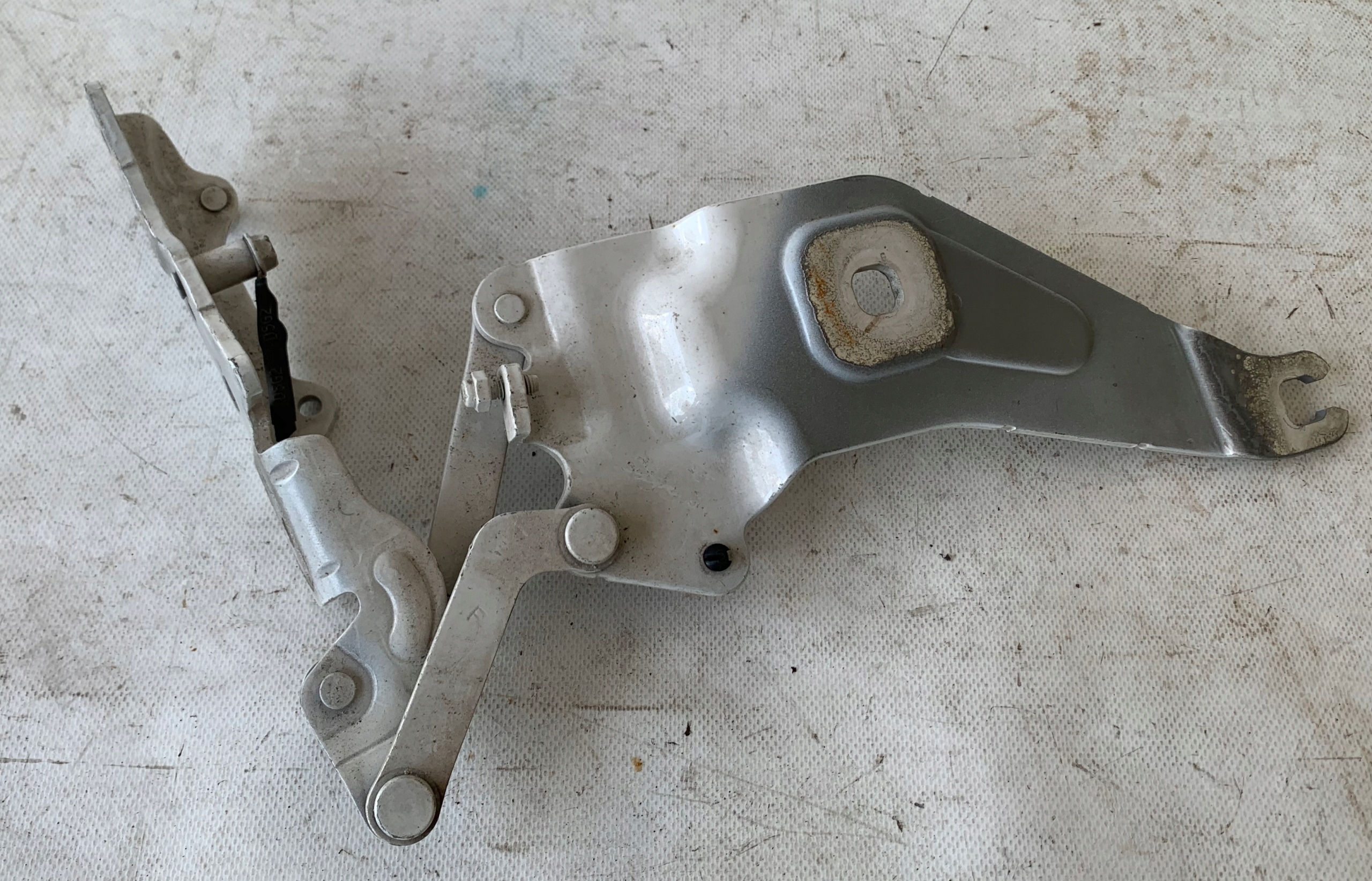 hinge bonnets right BMW X5 E70 X6 E71 7208628