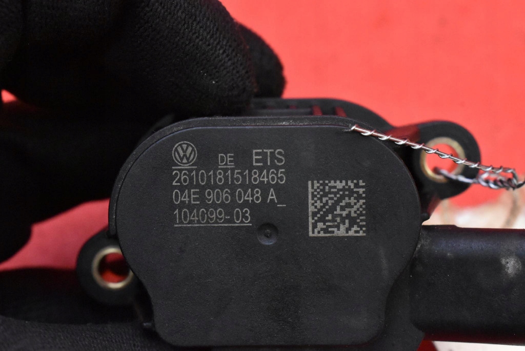 VALVOLA elettromagnetico 04E906048A SKODA OCTAVIA 3 III 1.5 TSI 150KM 17-20