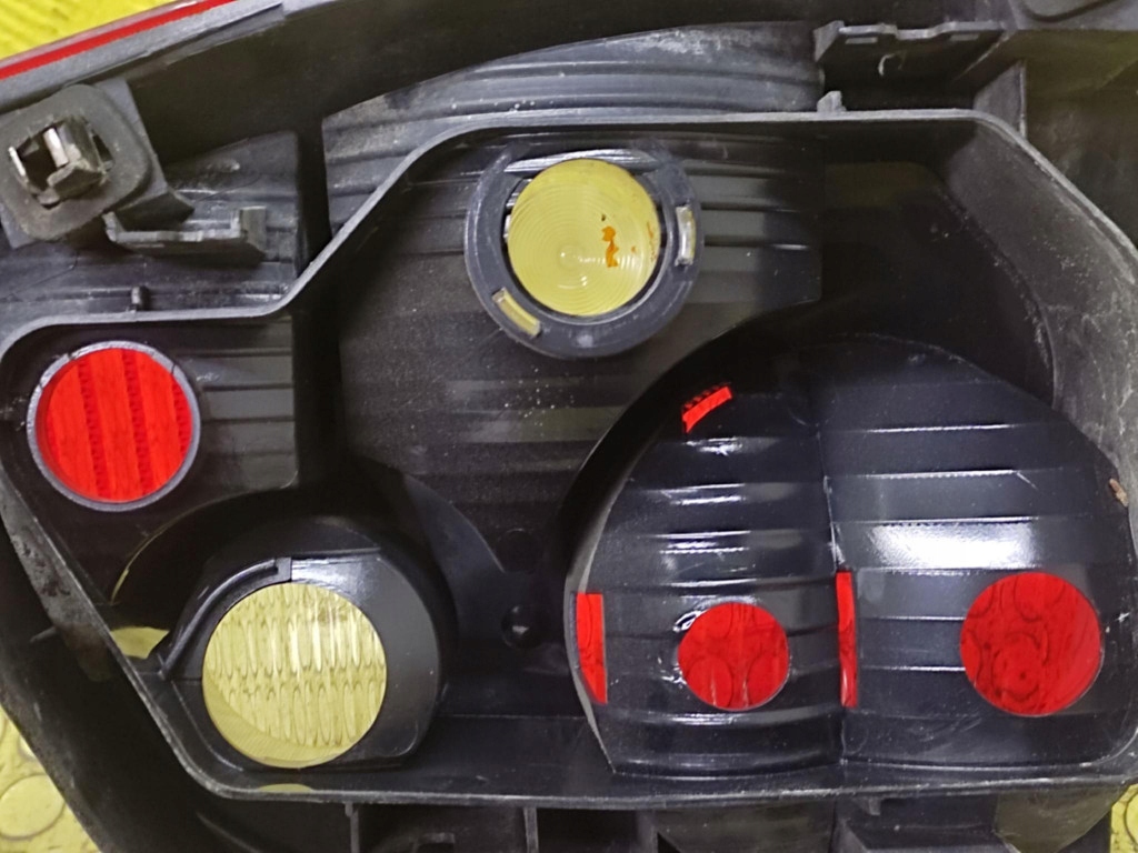 VW POLO IV light left rear part 6Q6945095G