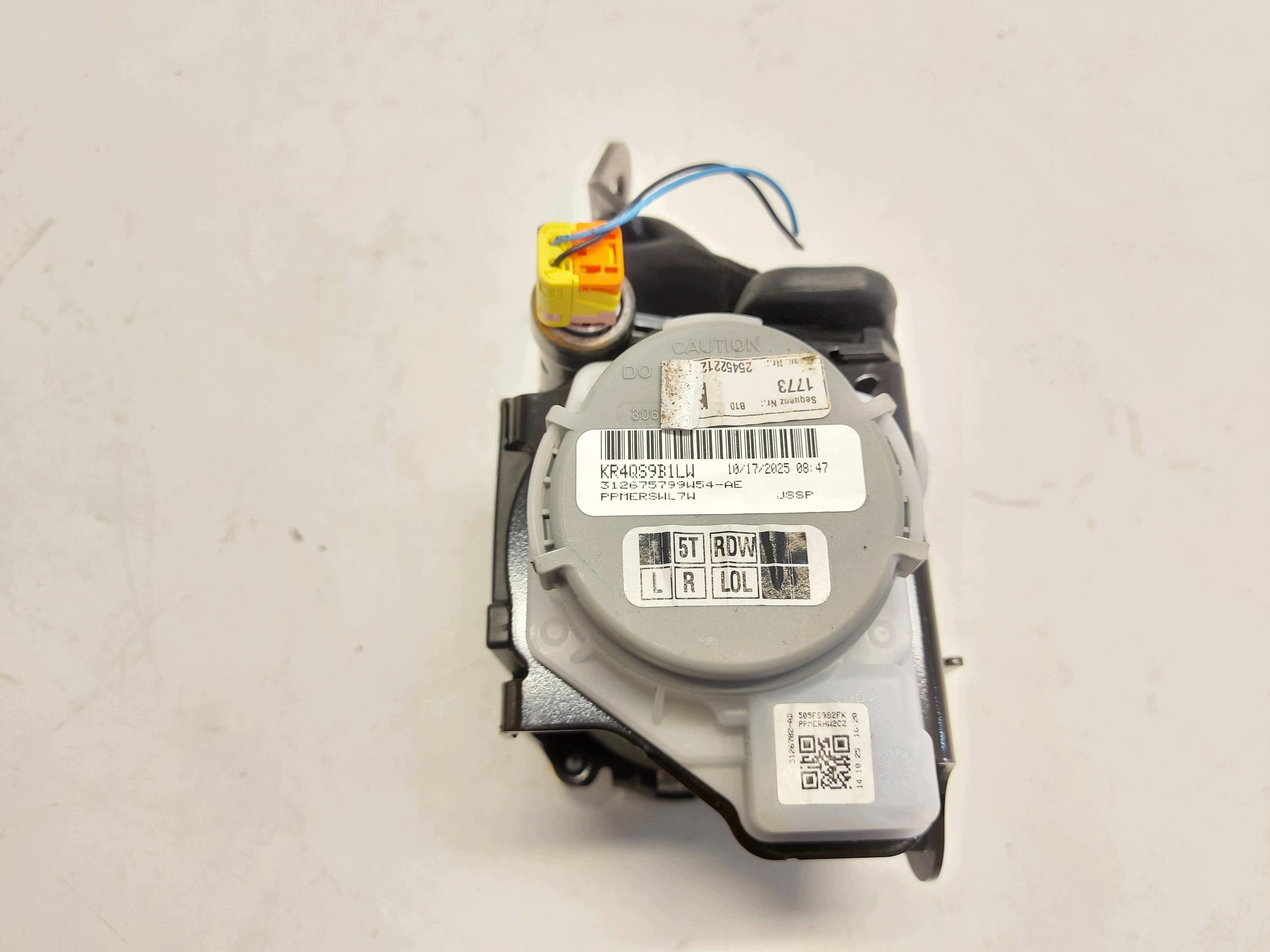 AUDI A5 8B3 B10 AVANT Gurten Sicherheits heck links 8B3857805G