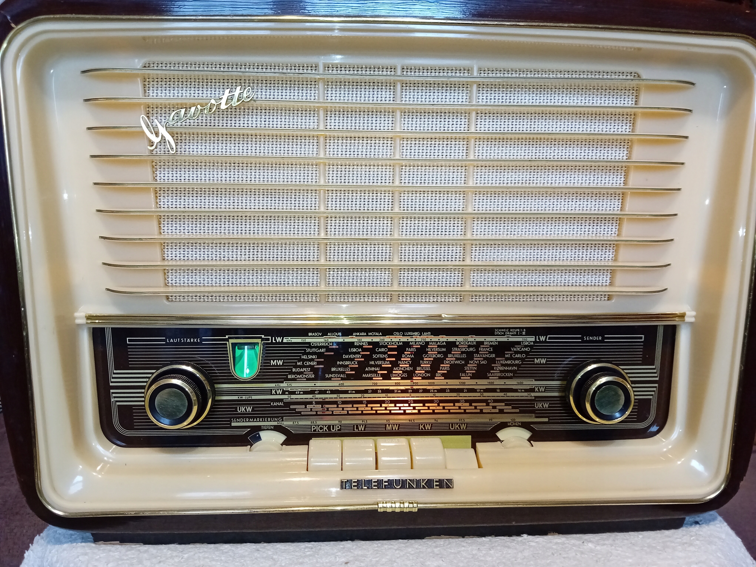 Radio Telefunken Gavotte 7 Export Szwecja