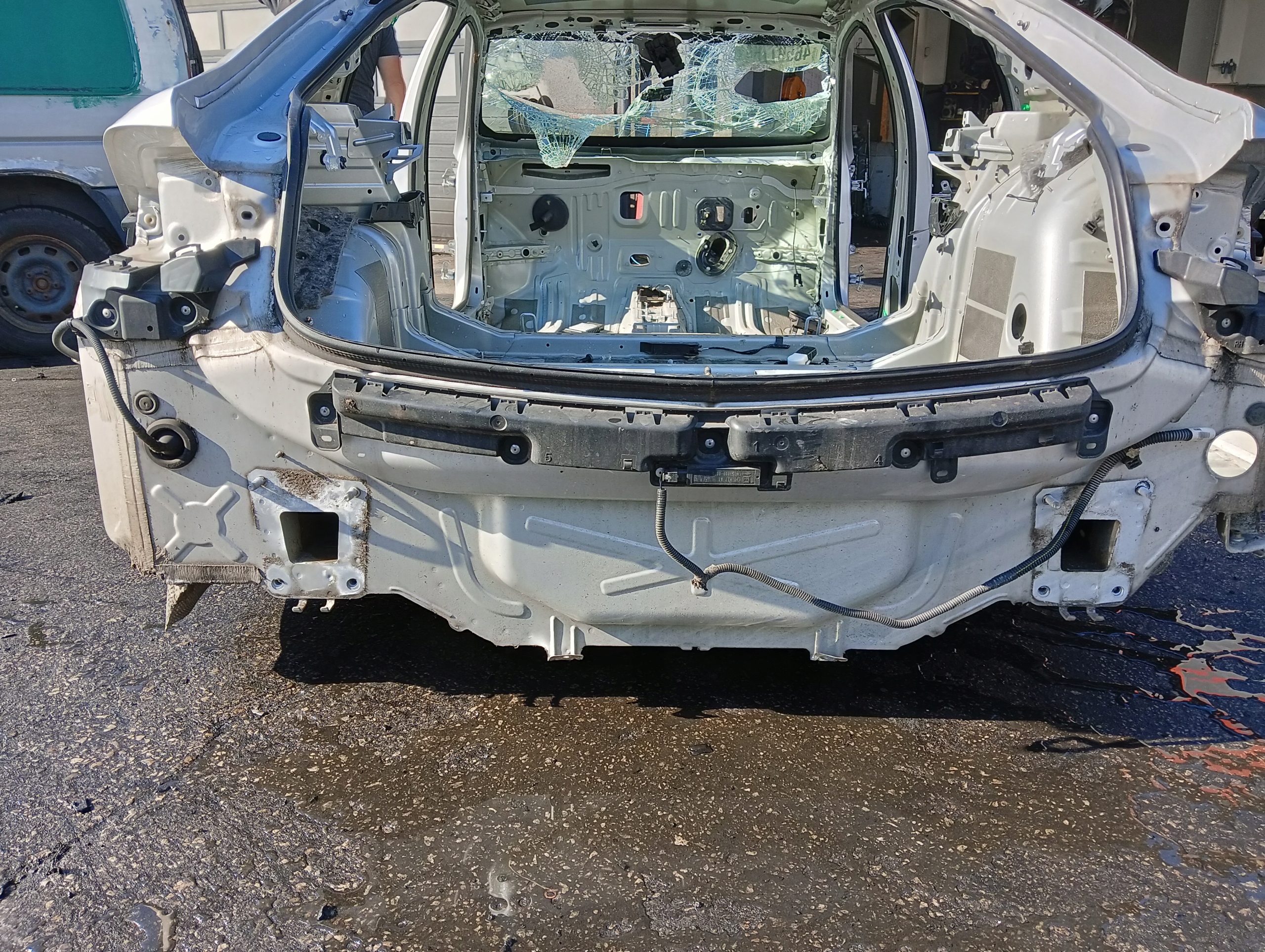 PAS TYŁ TYLNY WANNA OPEL INSIGNIA B (2017-2020) HB Z176 Producent części Opel OE