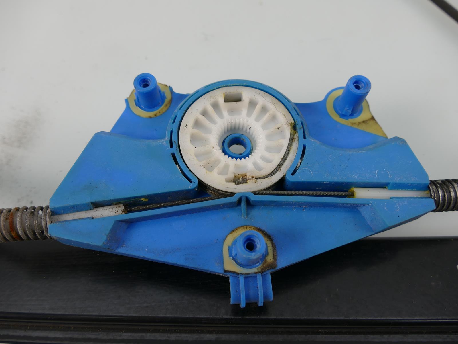 AUDI A4 B8 sedan window regulator left front