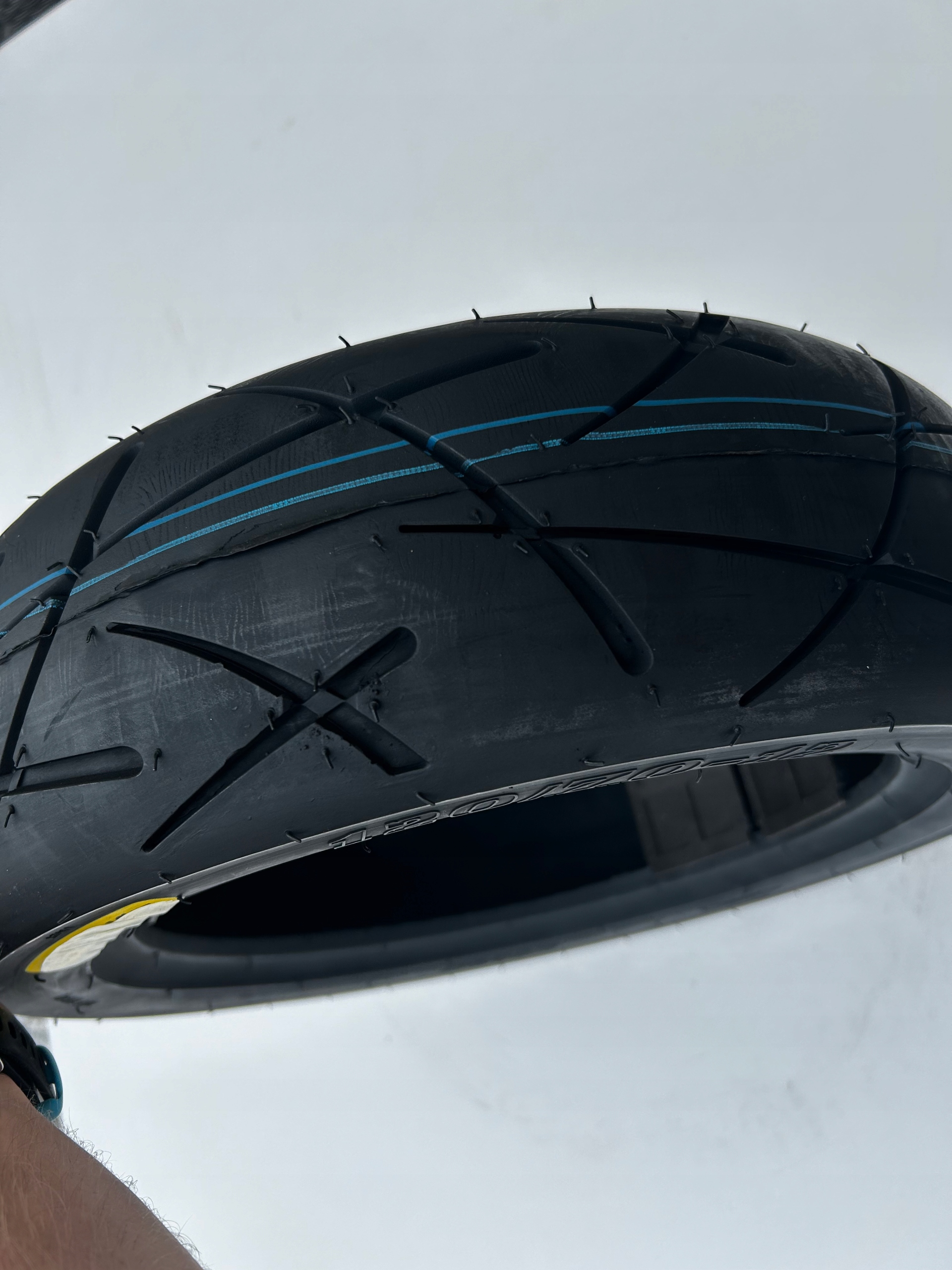 120/70-12 Nowe opony letnie skuter